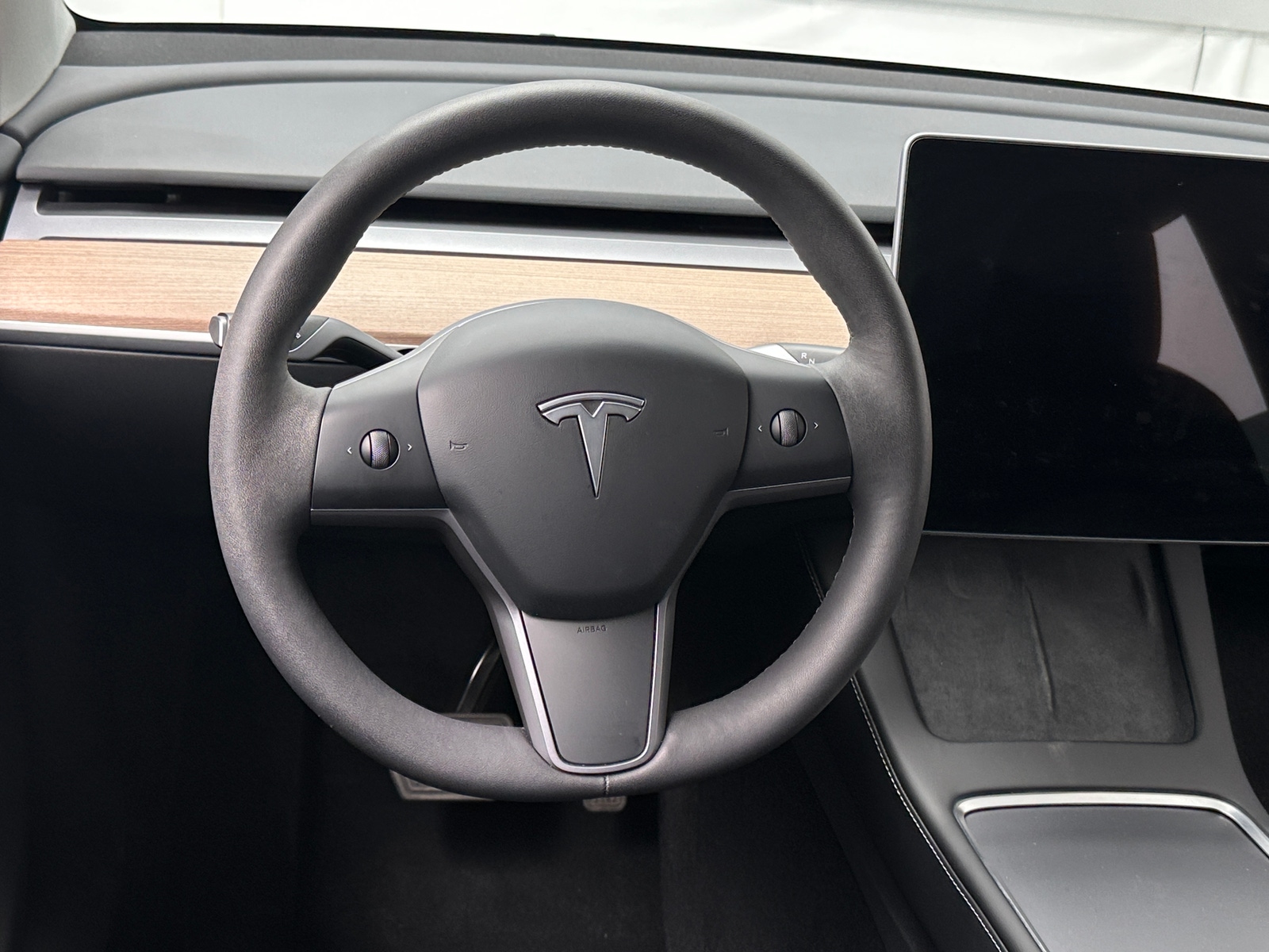 Thumbnail: 2022 Tesla Model Y - 4