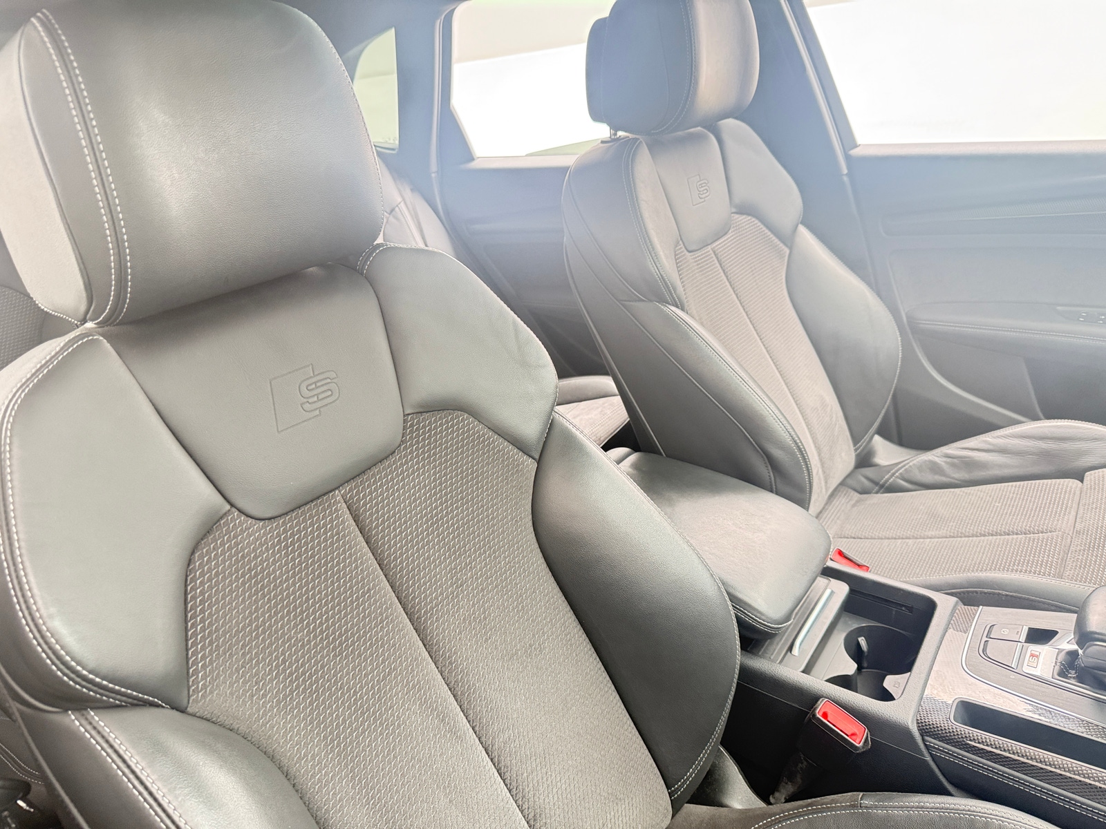 Thumbnail: 2020 Audi SQ5 - 2