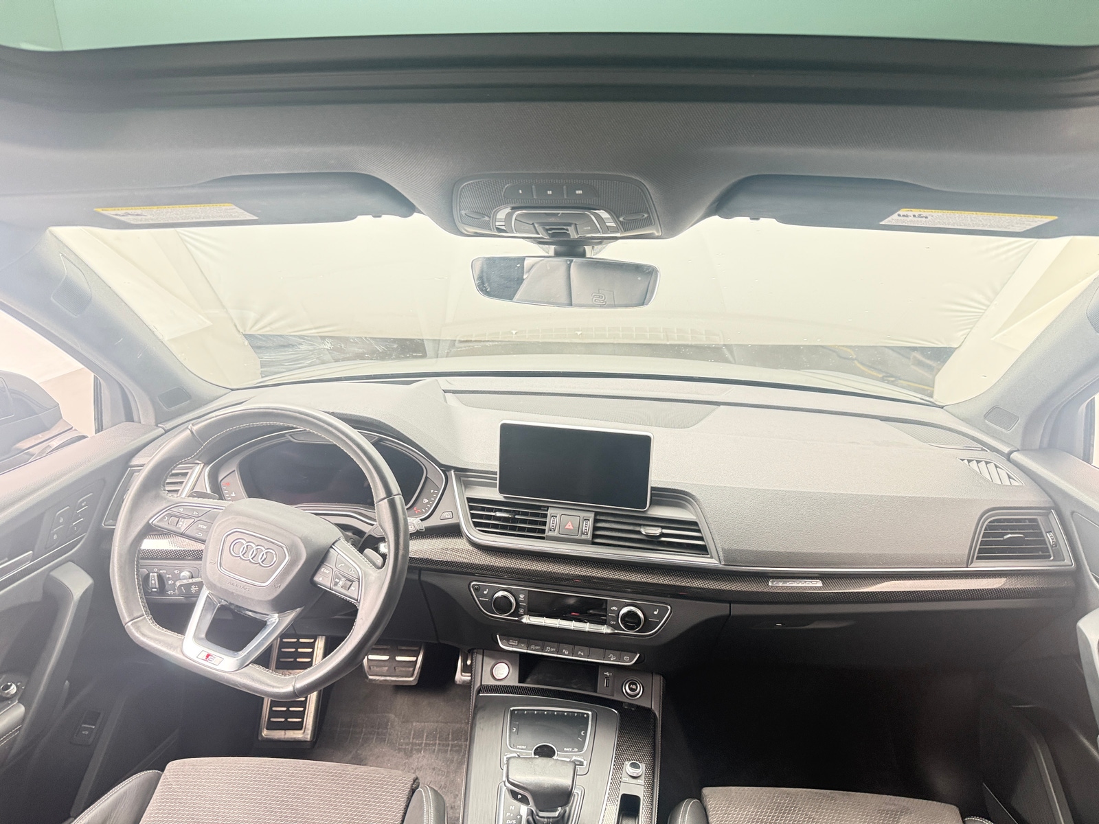 Thumbnail: 2020 Audi SQ5 - 3