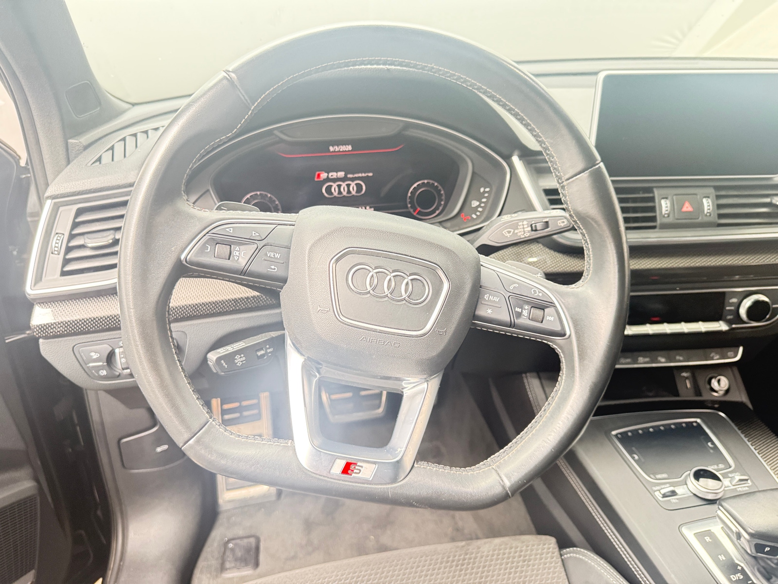 Thumbnail: 2020 Audi SQ5 - 5