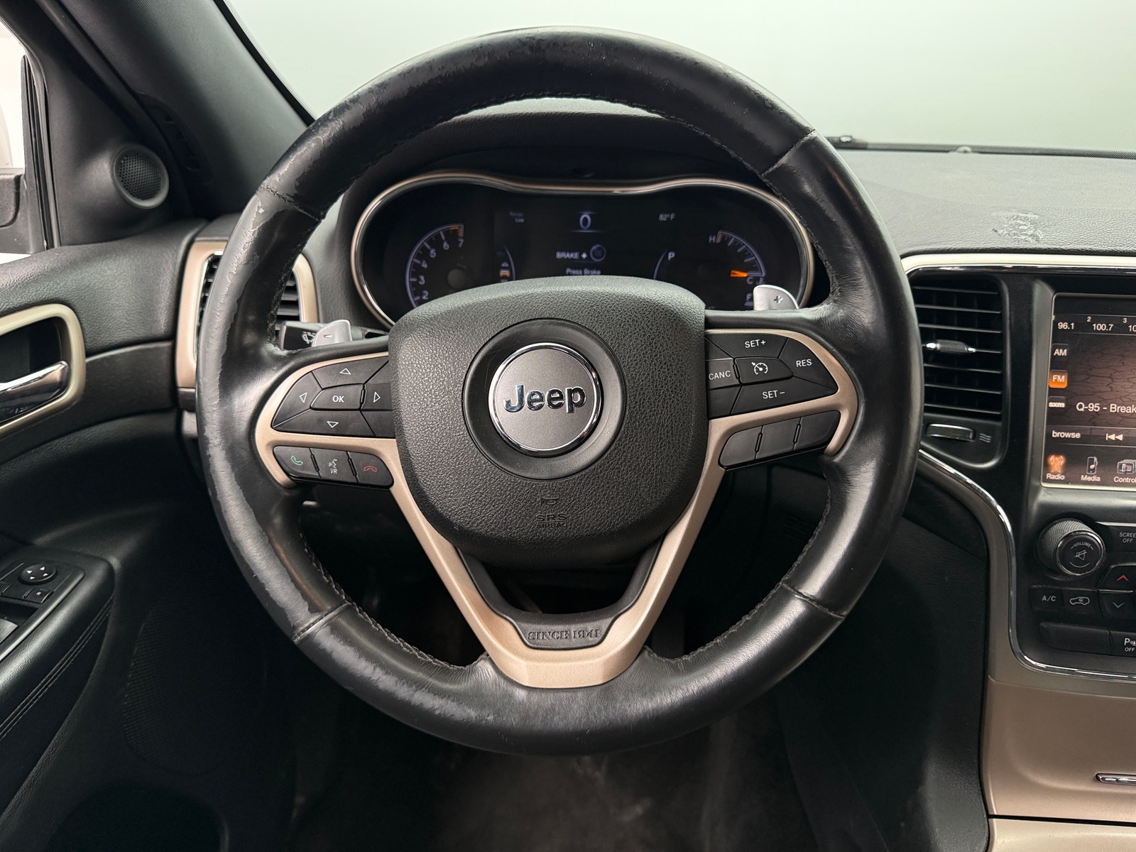Thumbnail: 2015 Jeep Grand Cherokee - 5