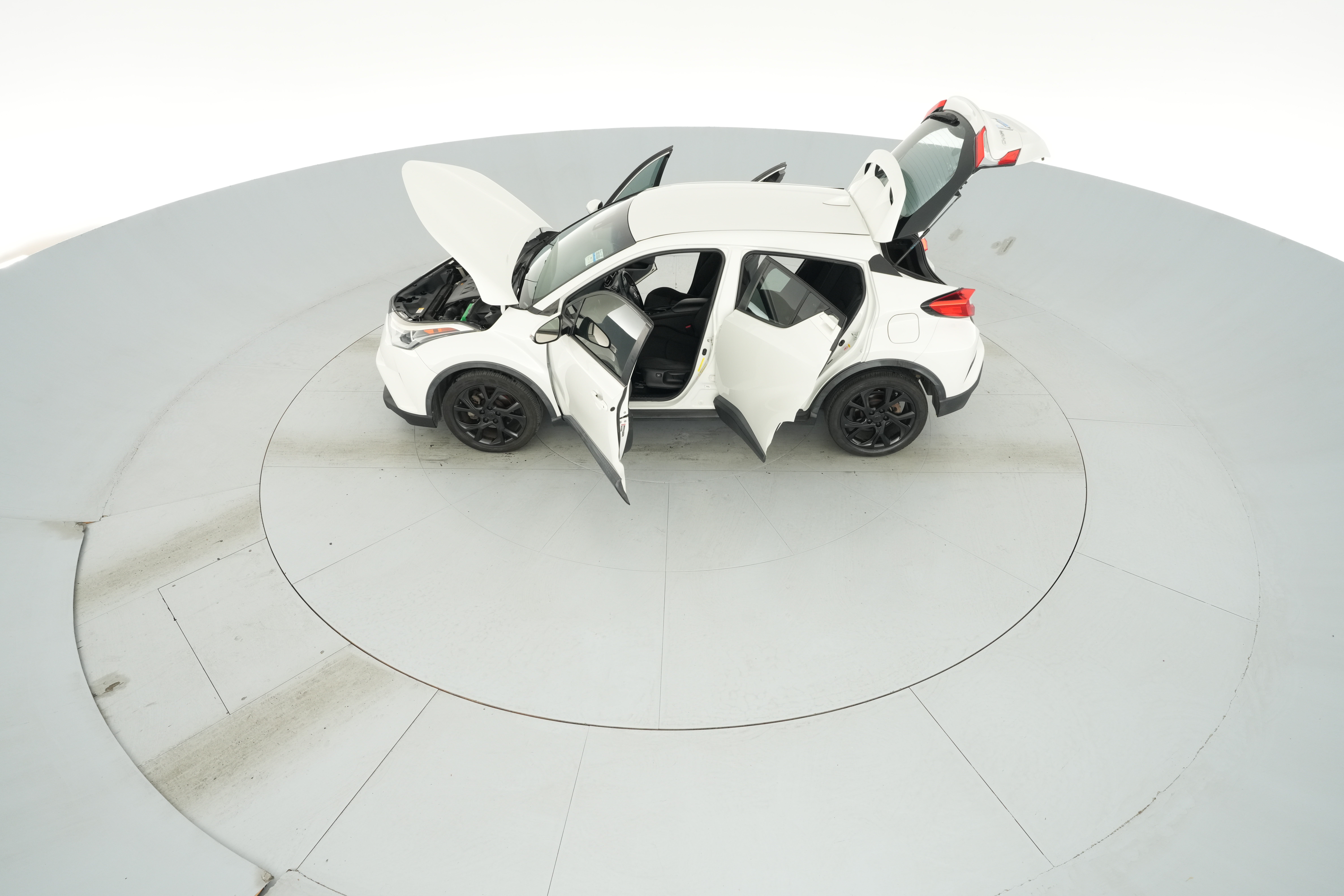 2018 Toyota C-HR XLE Premium - Photo 40