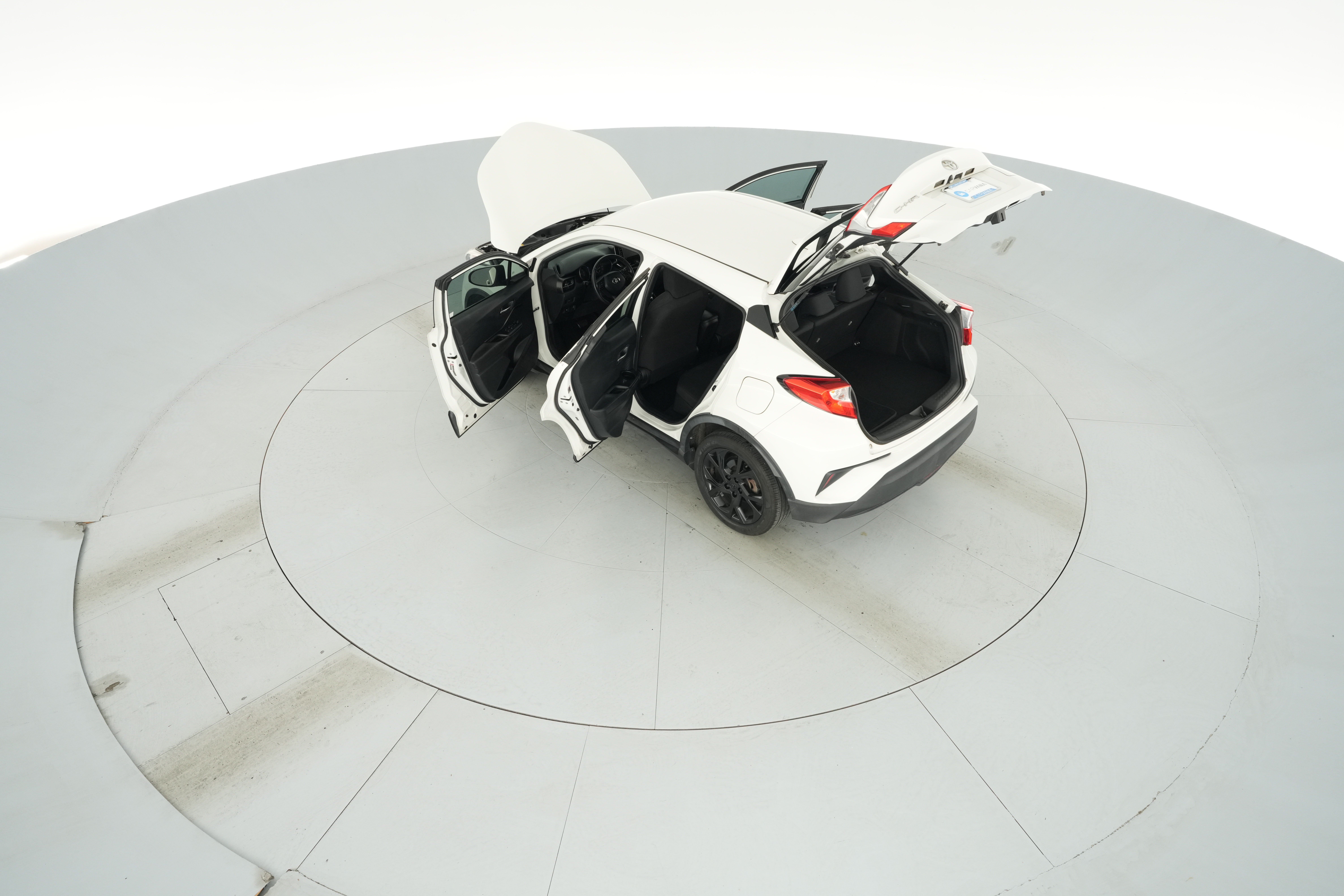2018 Toyota C-HR XLE Premium - Photo 42