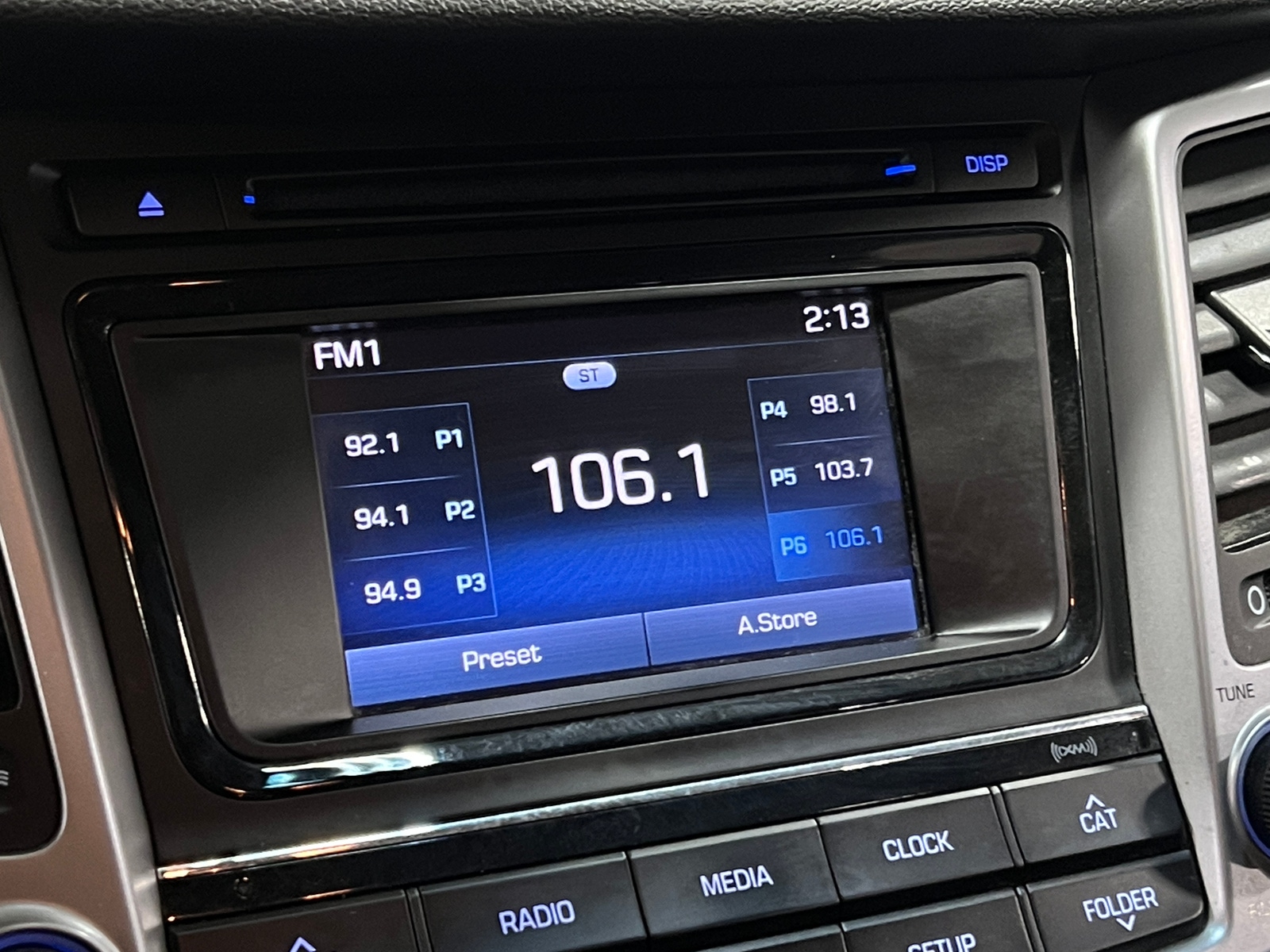 Thumbnail: 2016 Hyundai Tucson - 4