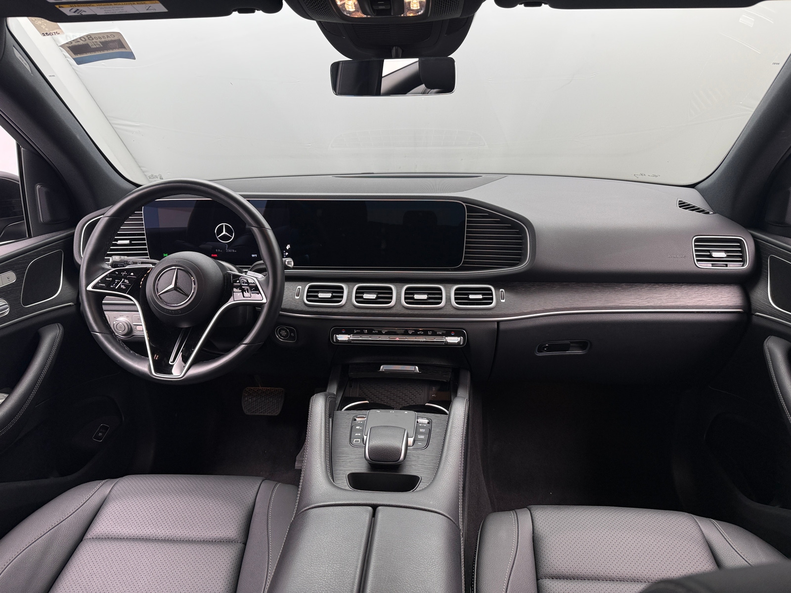 Thumbnail: 2025 Mercedes-Benz GLE - 2