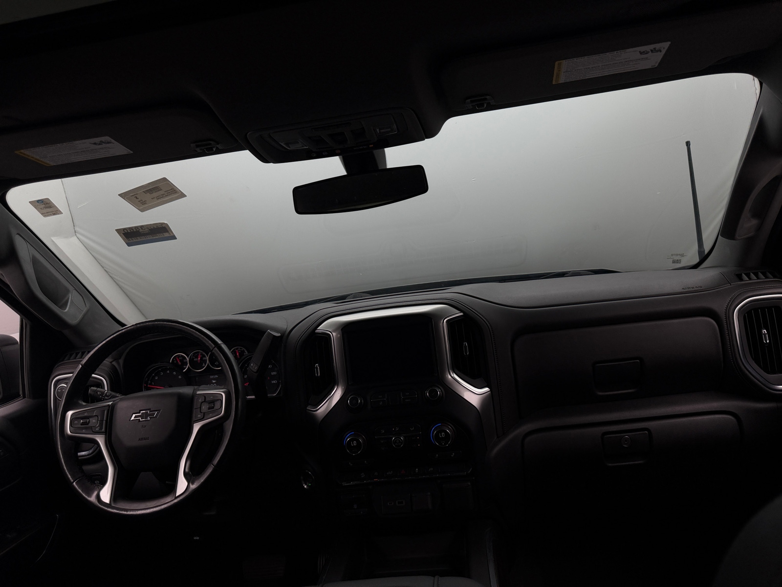 Thumbnail: 2020 Chevrolet Silverado 1500 - 3