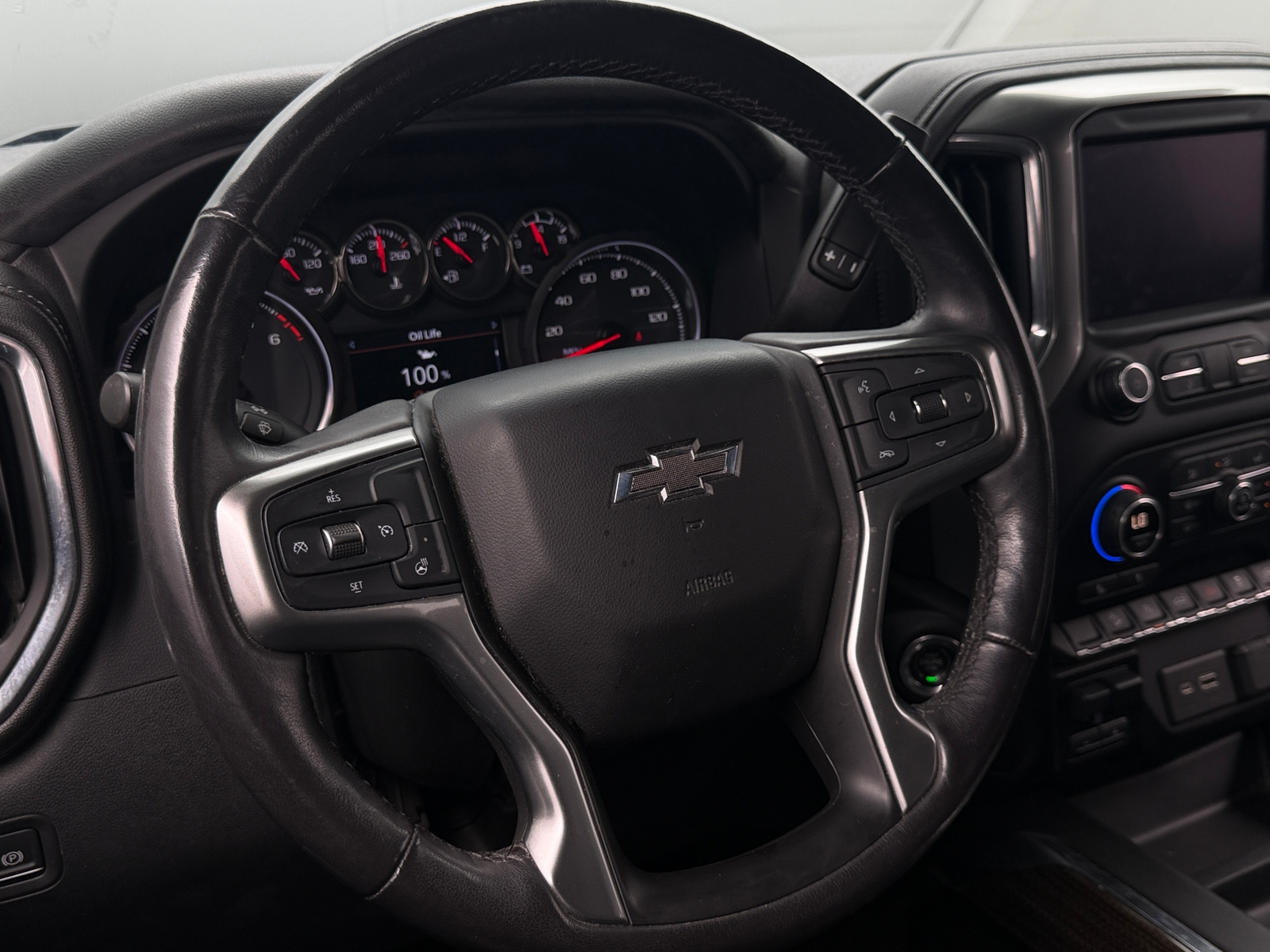 Thumbnail: 2020 Chevrolet Silverado 1500 - 5