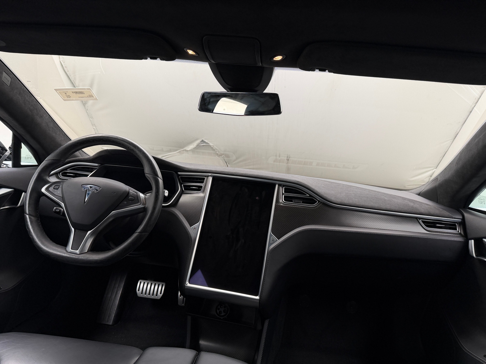 Thumbnail: 2015 Tesla Model S - 2