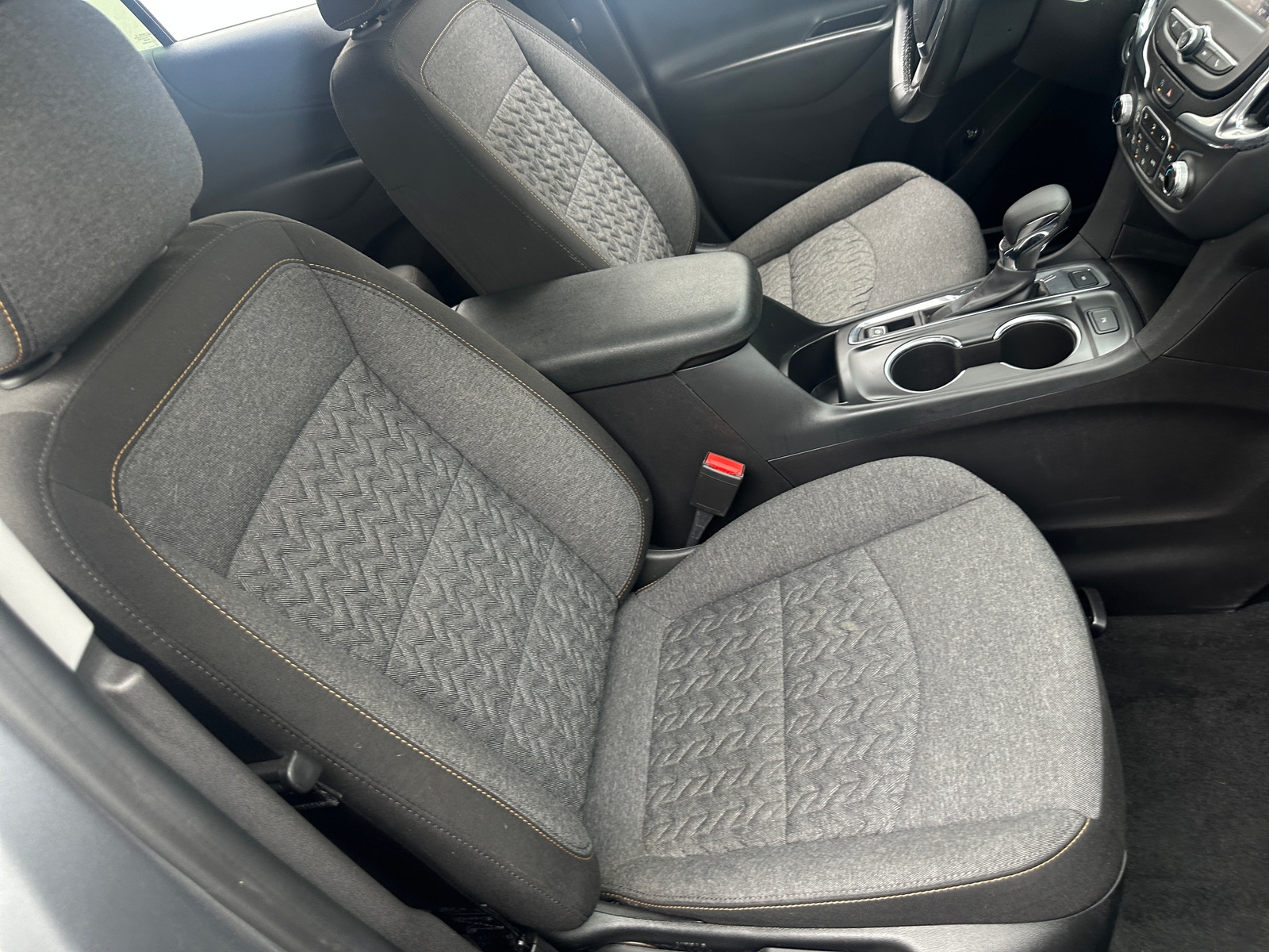 Thumbnail: 2024 Chevrolet Equinox - 2