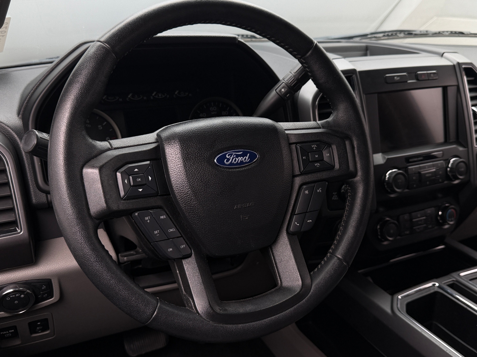 Thumbnail: 2020 Ford Econoline - 5