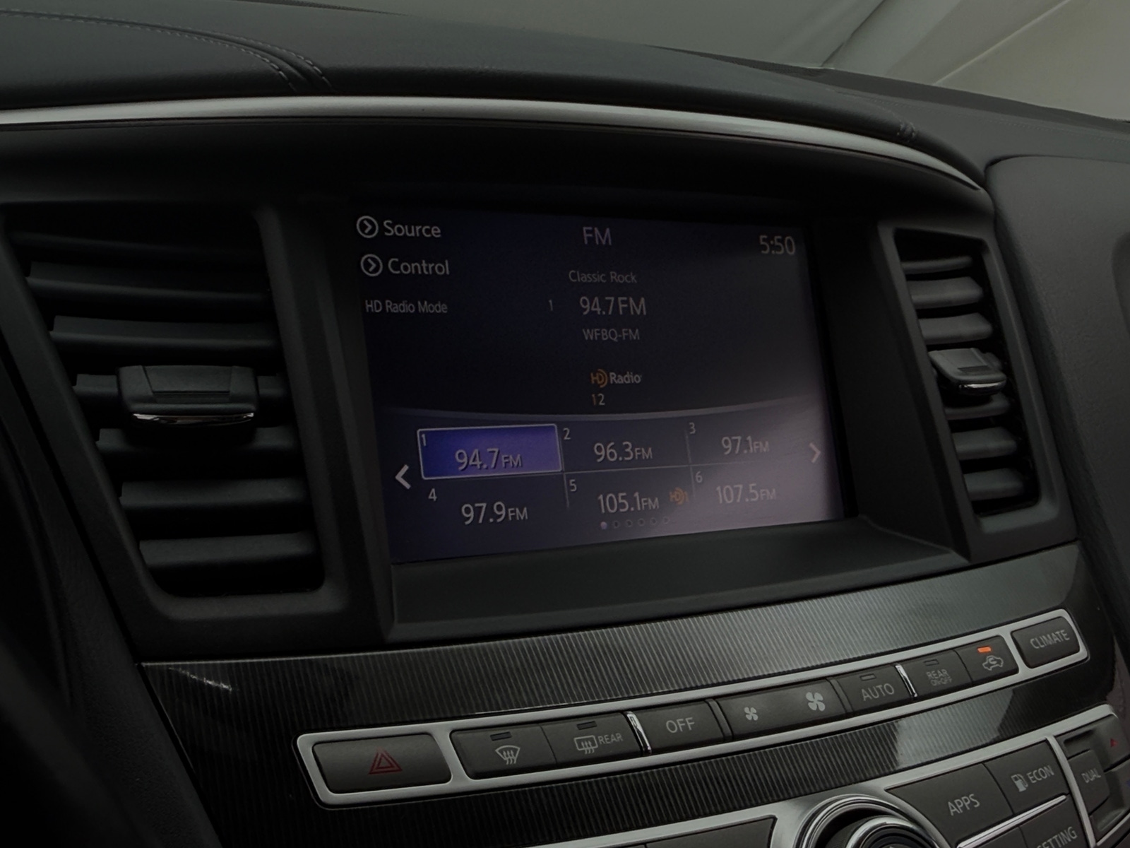 Thumbnail: 2018 INFINITI QX60 - 3