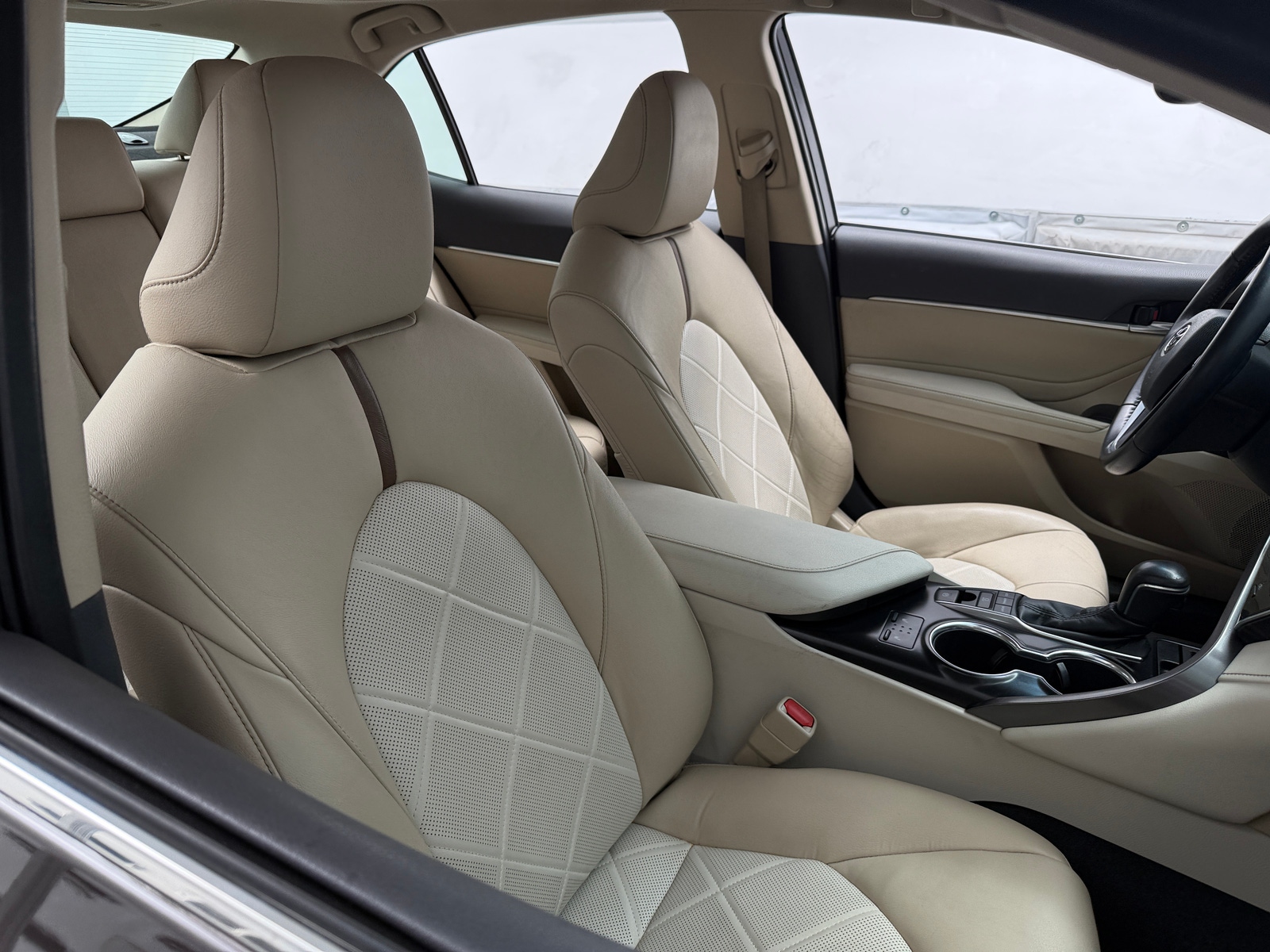 Thumbnail: 2018 Toyota Camry - 2