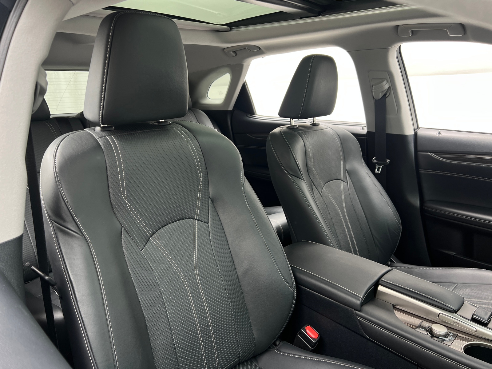 Thumbnail: 2018 Lexus RX - 2