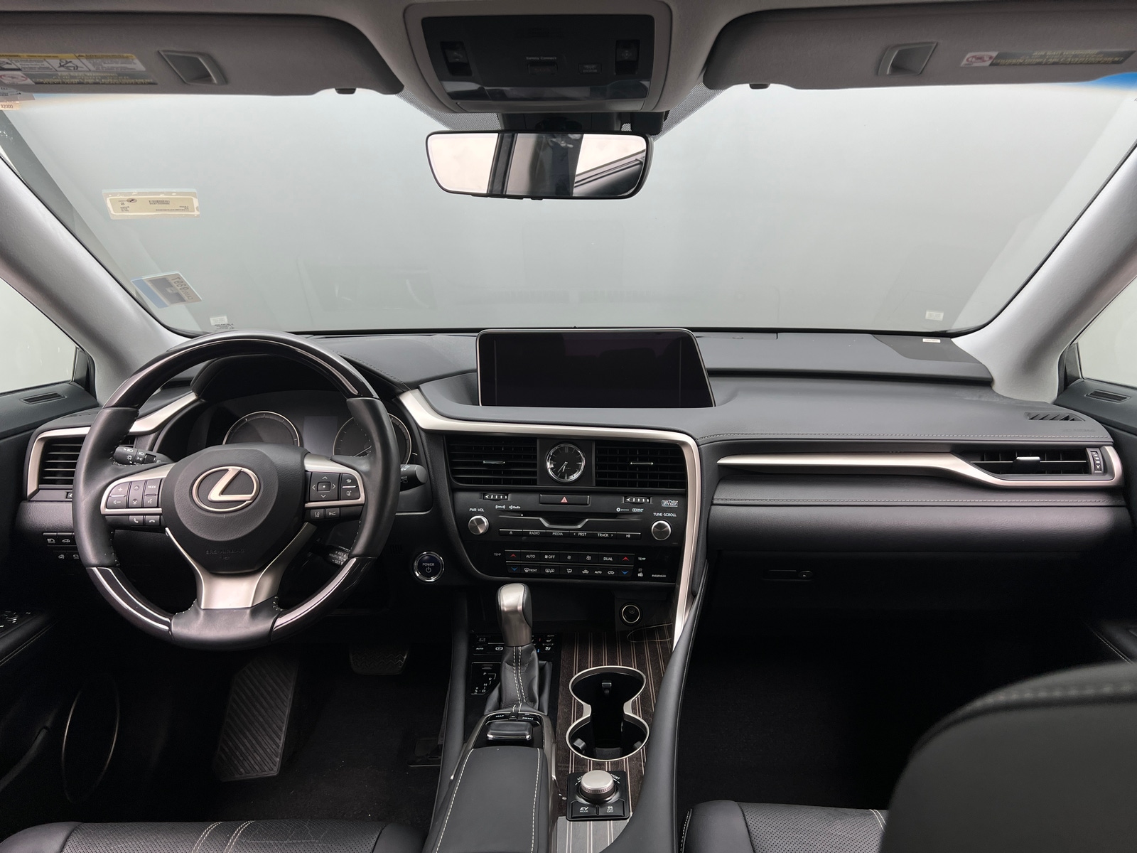 Thumbnail: 2018 Lexus RX - 3
