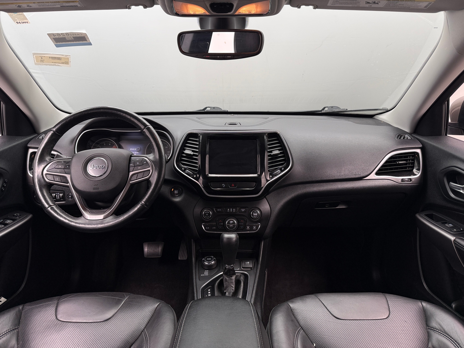 Thumbnail: 2019 Jeep Cherokee - 2