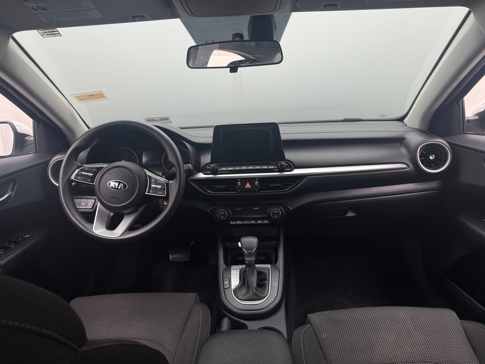 Thumbnail: 2019 Kia Forte - 3