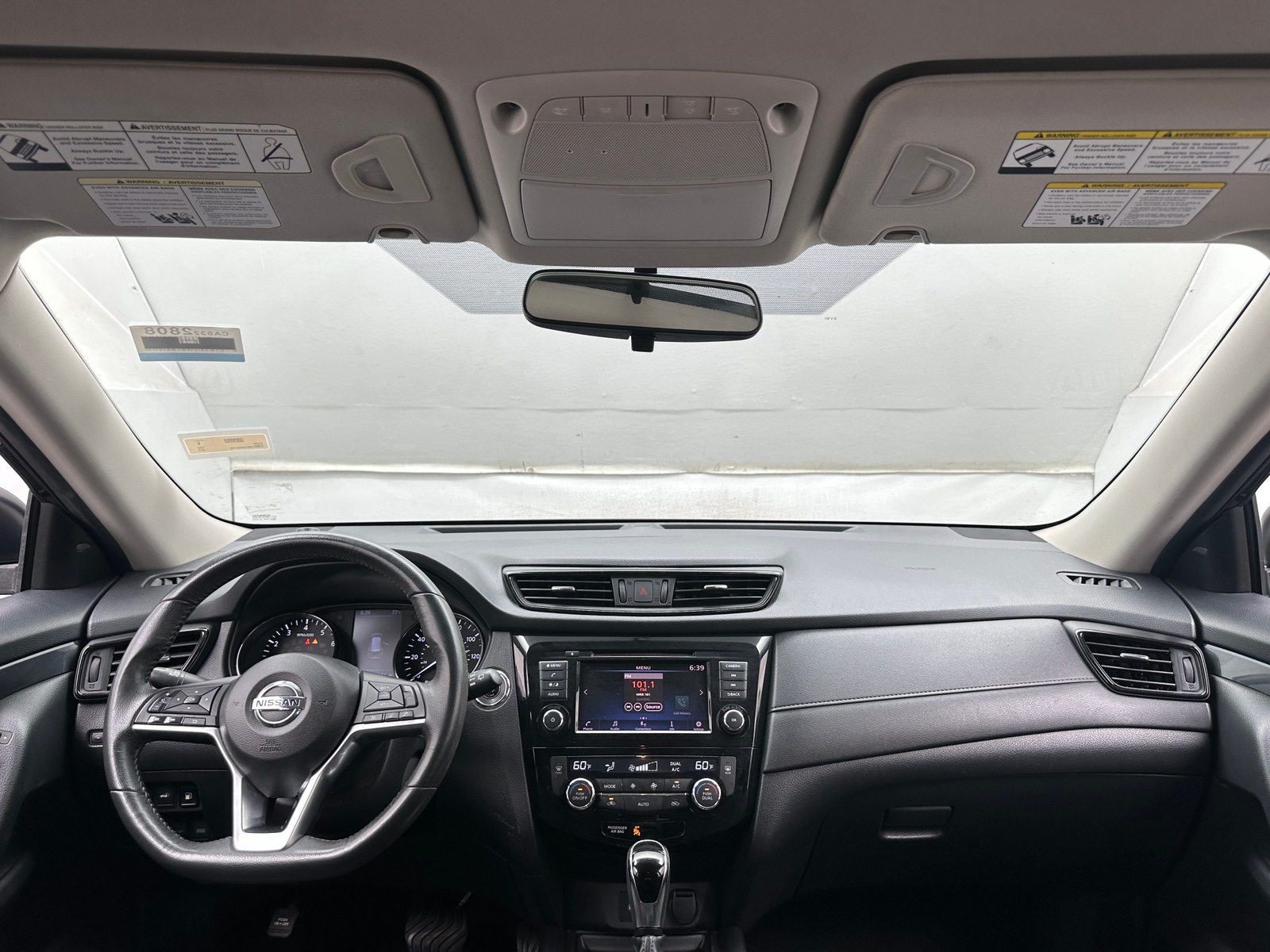Thumbnail: 2018 Nissan Rogue - 3