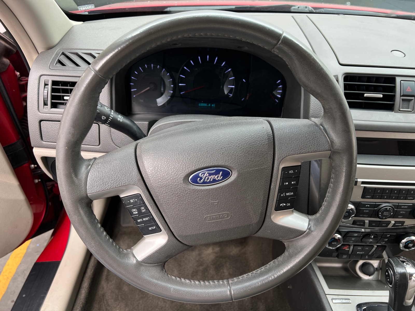 Thumbnail: 2012 Ford Fusion - 4