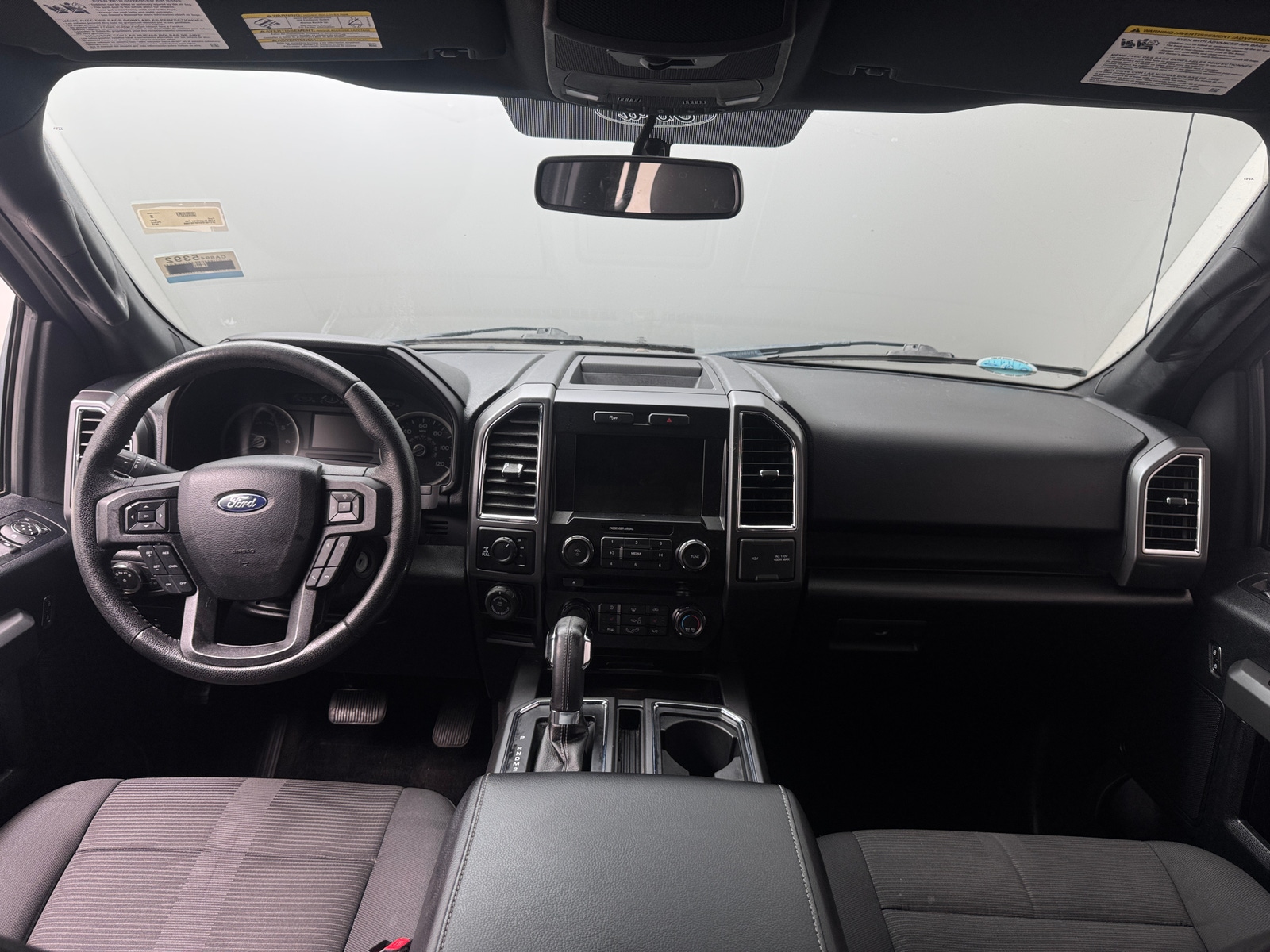 Thumbnail: 2016 Ford Econoline - 3
