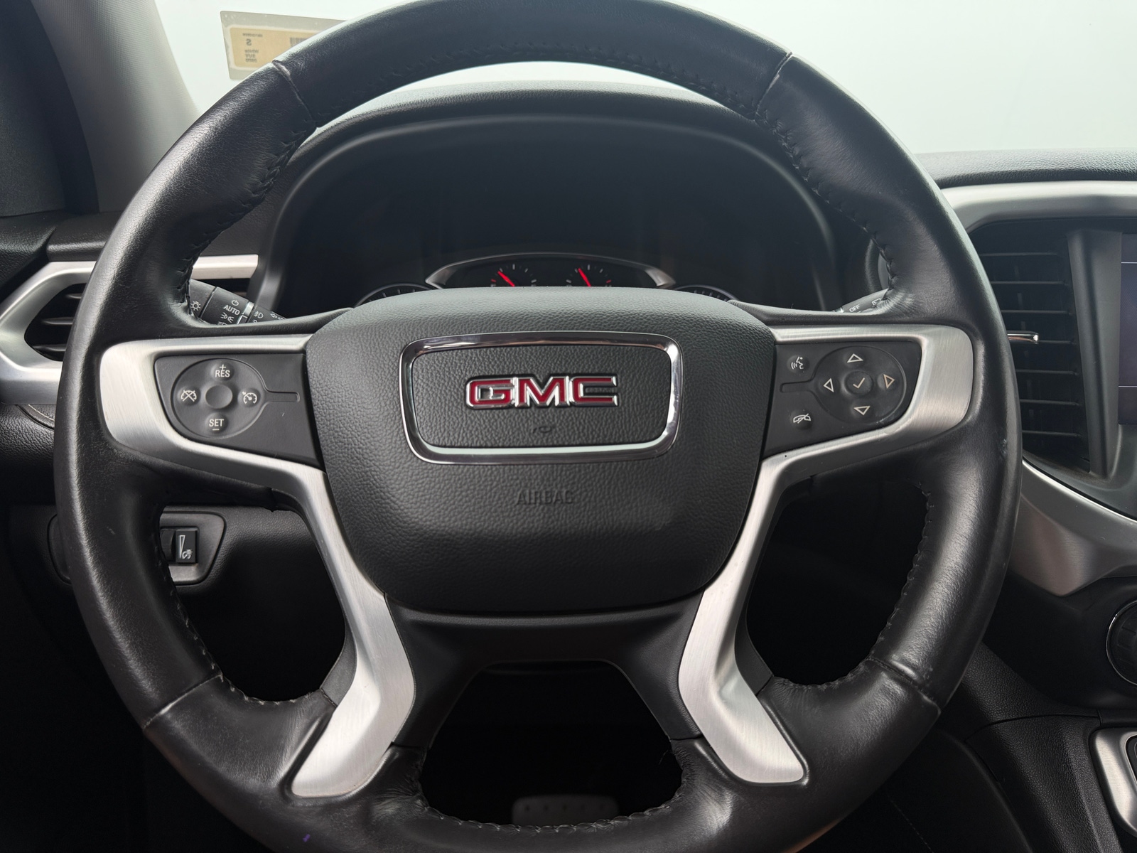 Thumbnail: 2020 GMC Acadia - 4