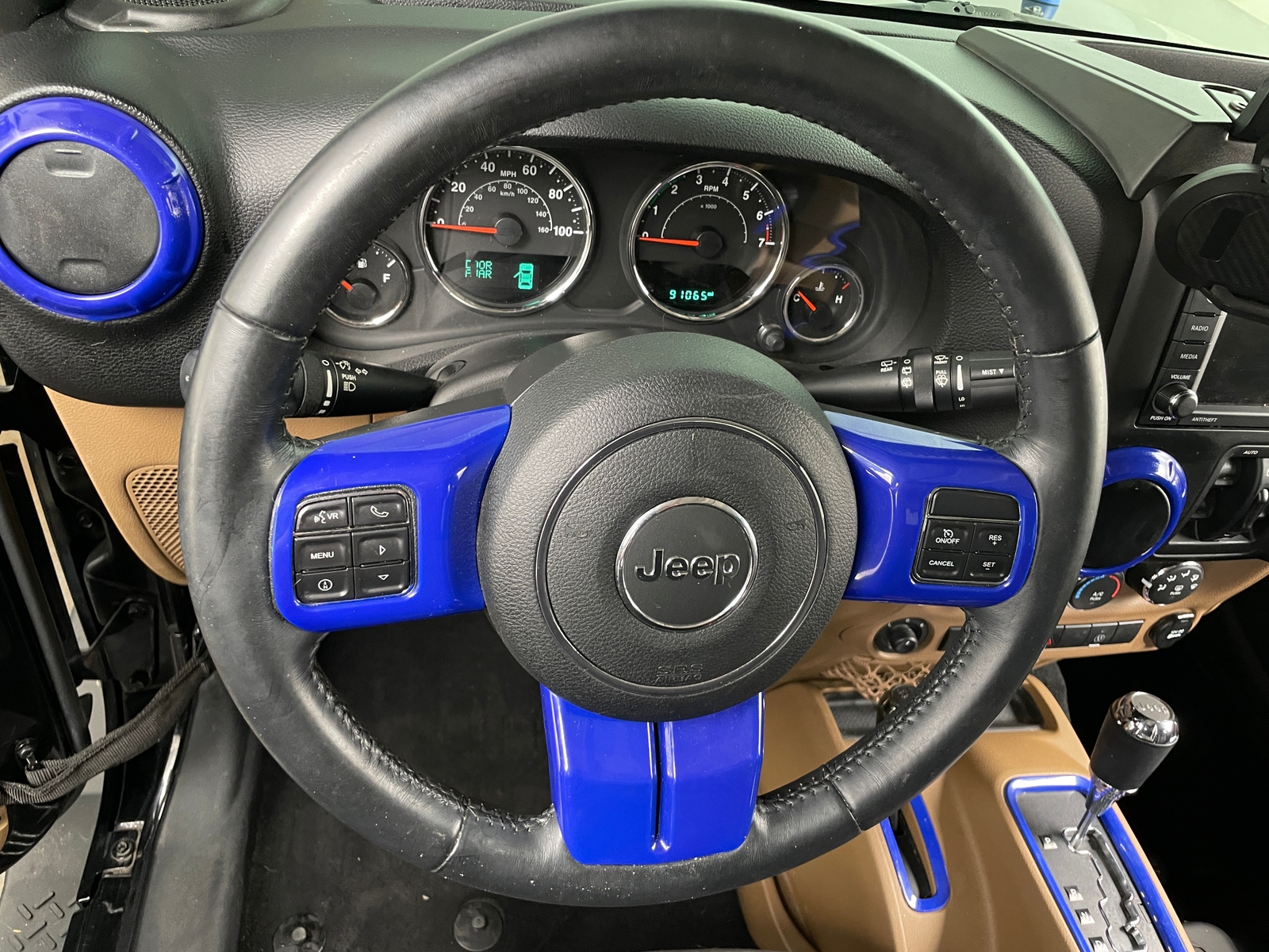 Thumbnail: 2017 Jeep Wrangler - 5