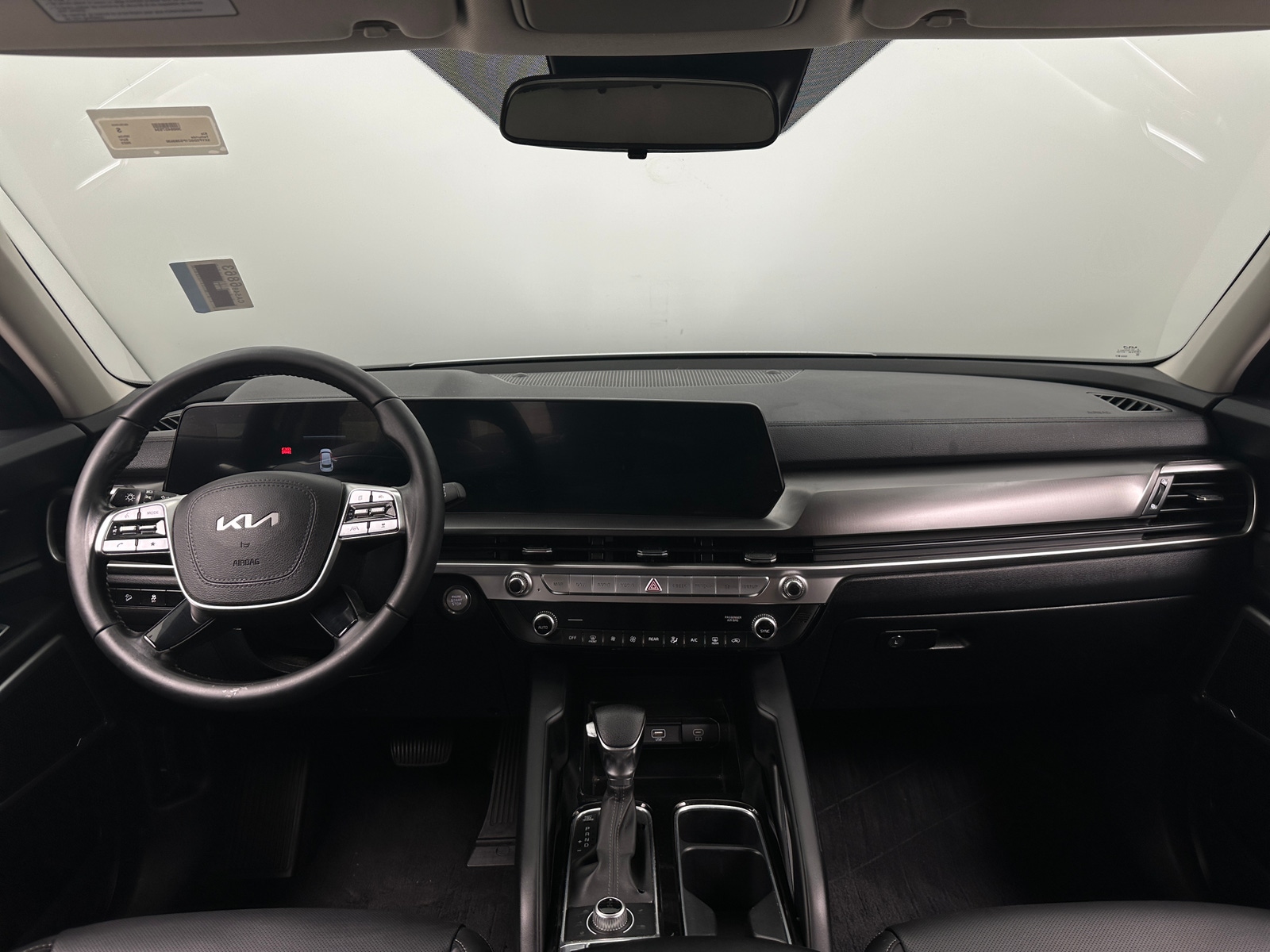 Thumbnail: 2023 Kia Telluride - 2