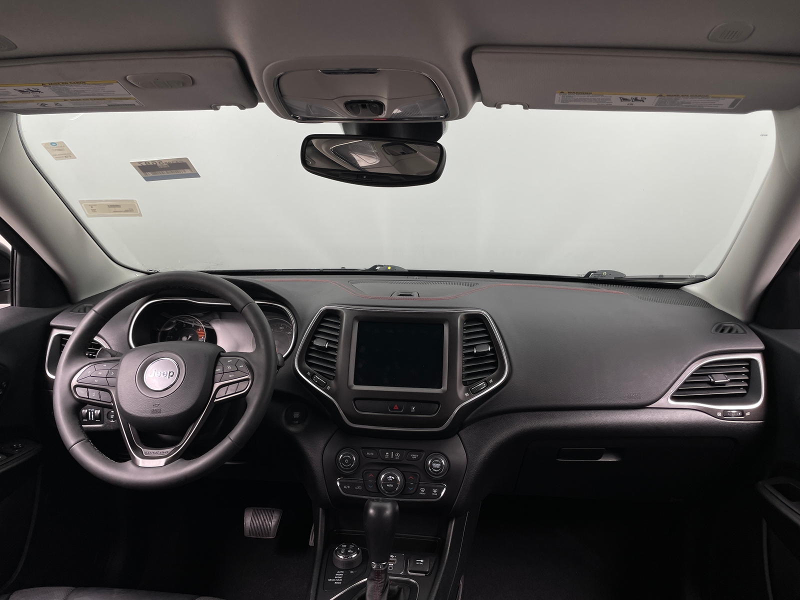 Thumbnail: 2022 Jeep Cherokee - 2