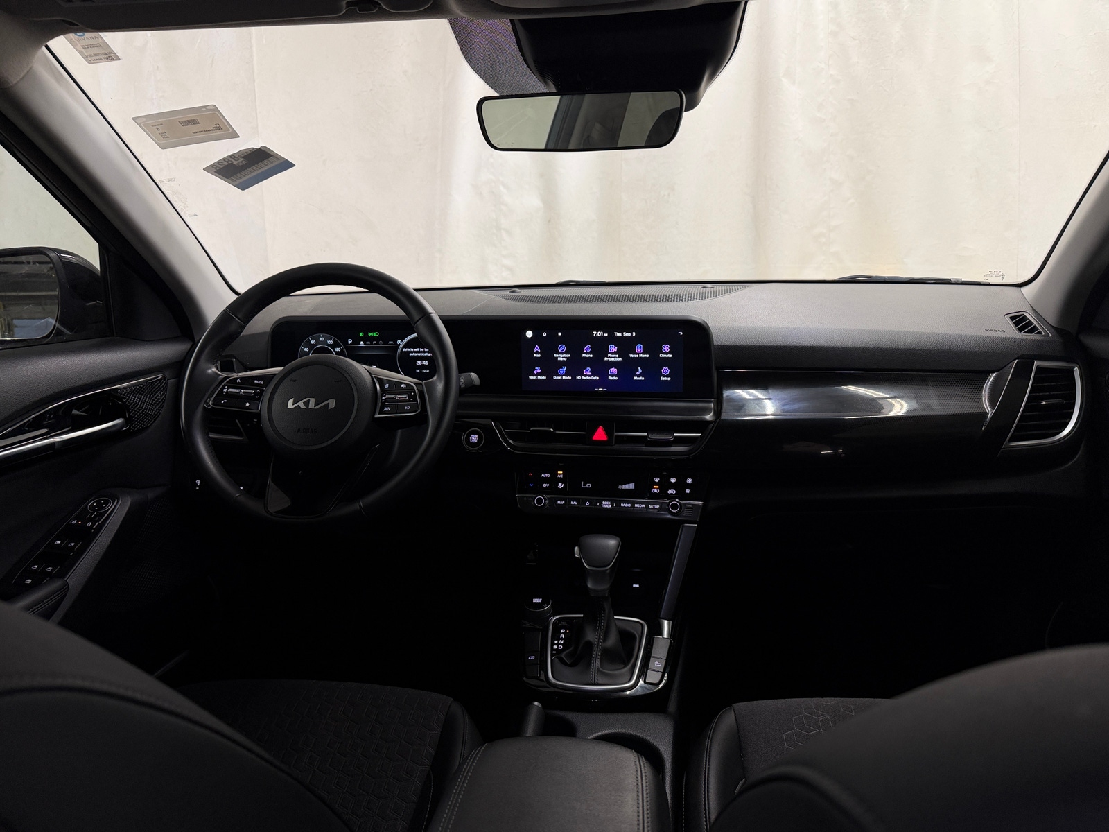 Thumbnail: 2024 Kia Seltos - 2