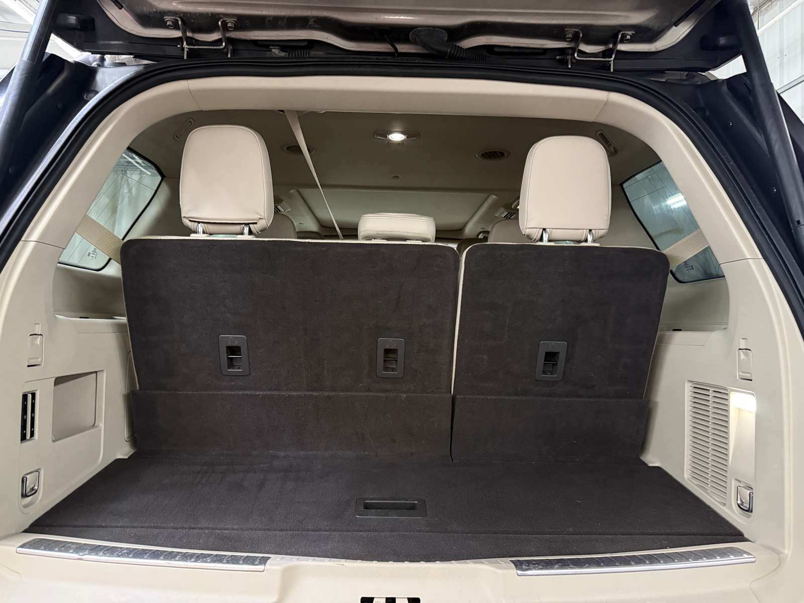 Thumbnail: 2019 Lincoln Navigator - 6
