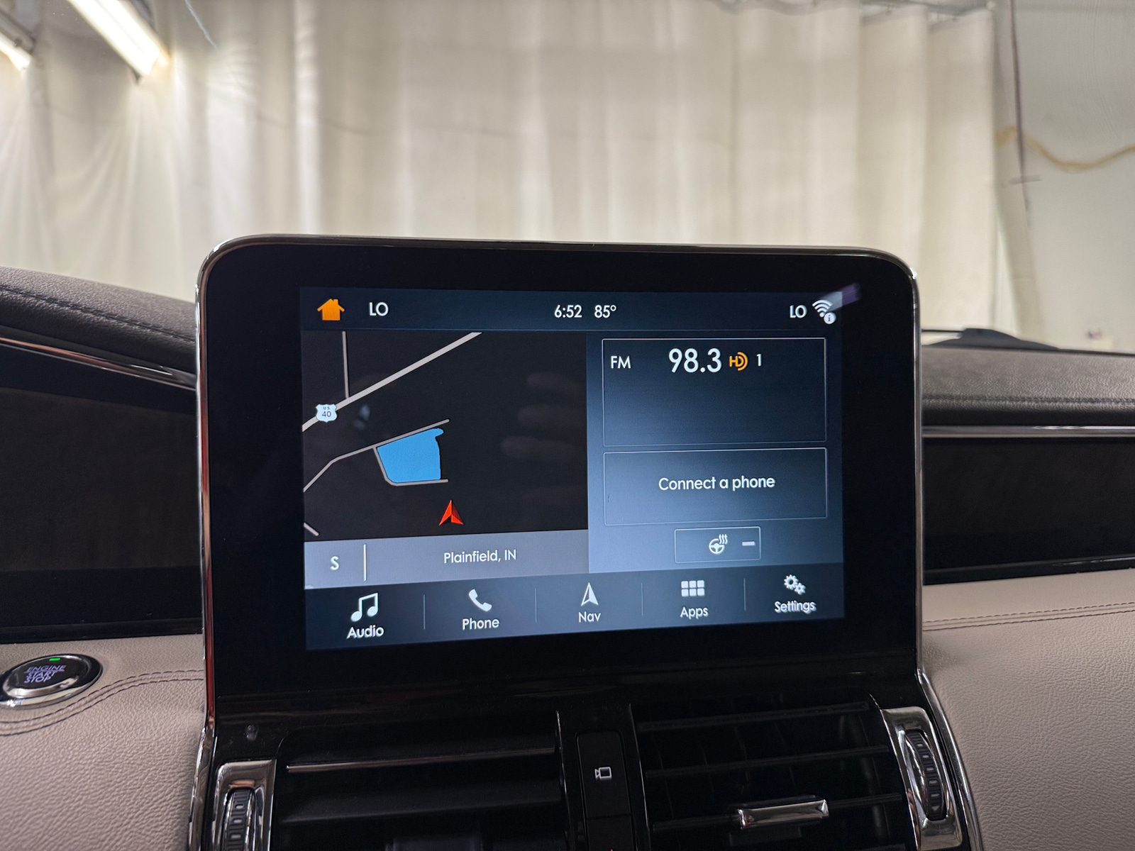 Thumbnail: 2019 Lincoln Navigator - 3