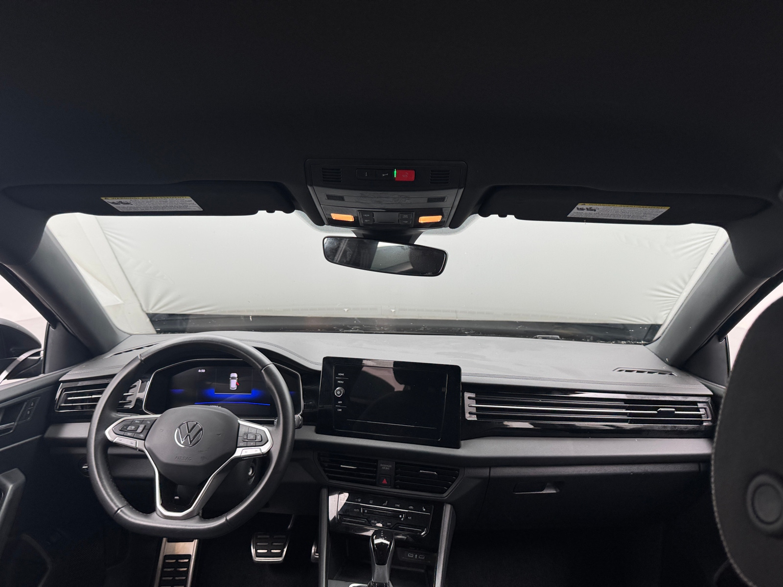 Thumbnail: 2025 Volkswagen Jetta - 3