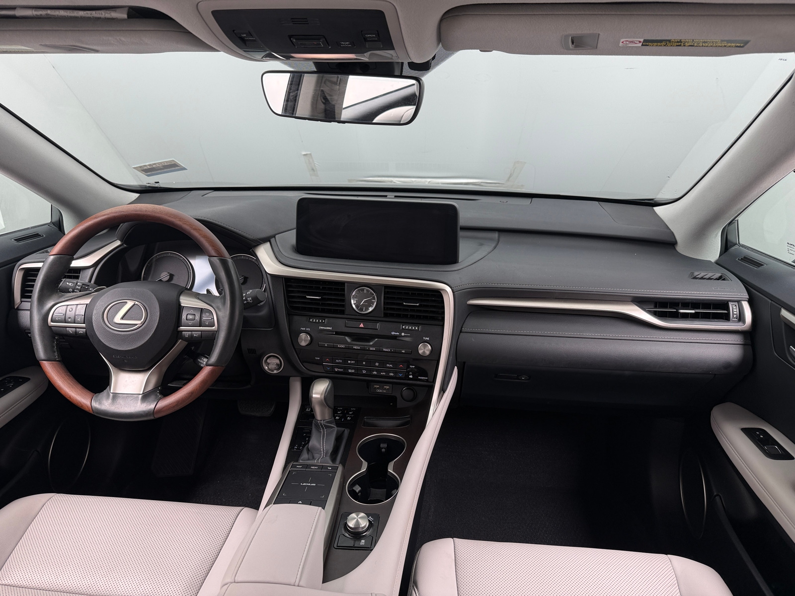 Thumbnail: 2022 Lexus RX - 2