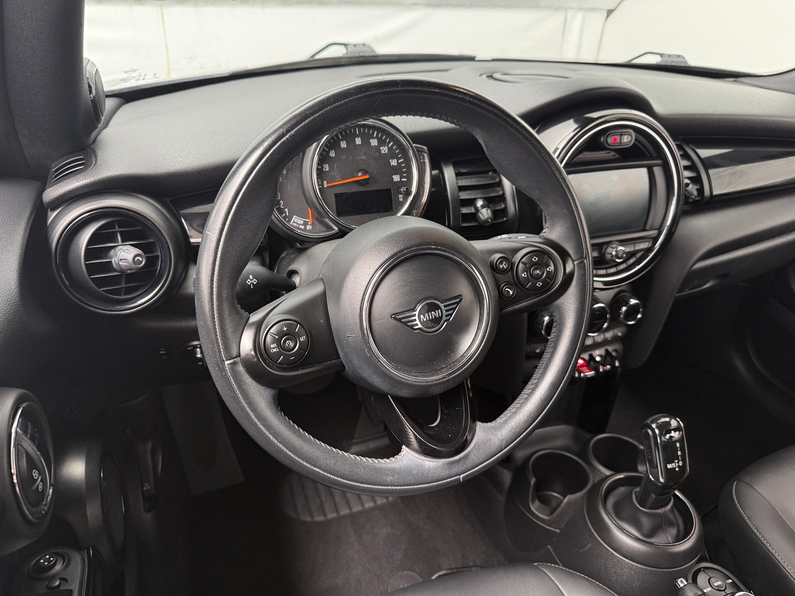 Thumbnail: 2021 MINI Cooper Convertible - 4