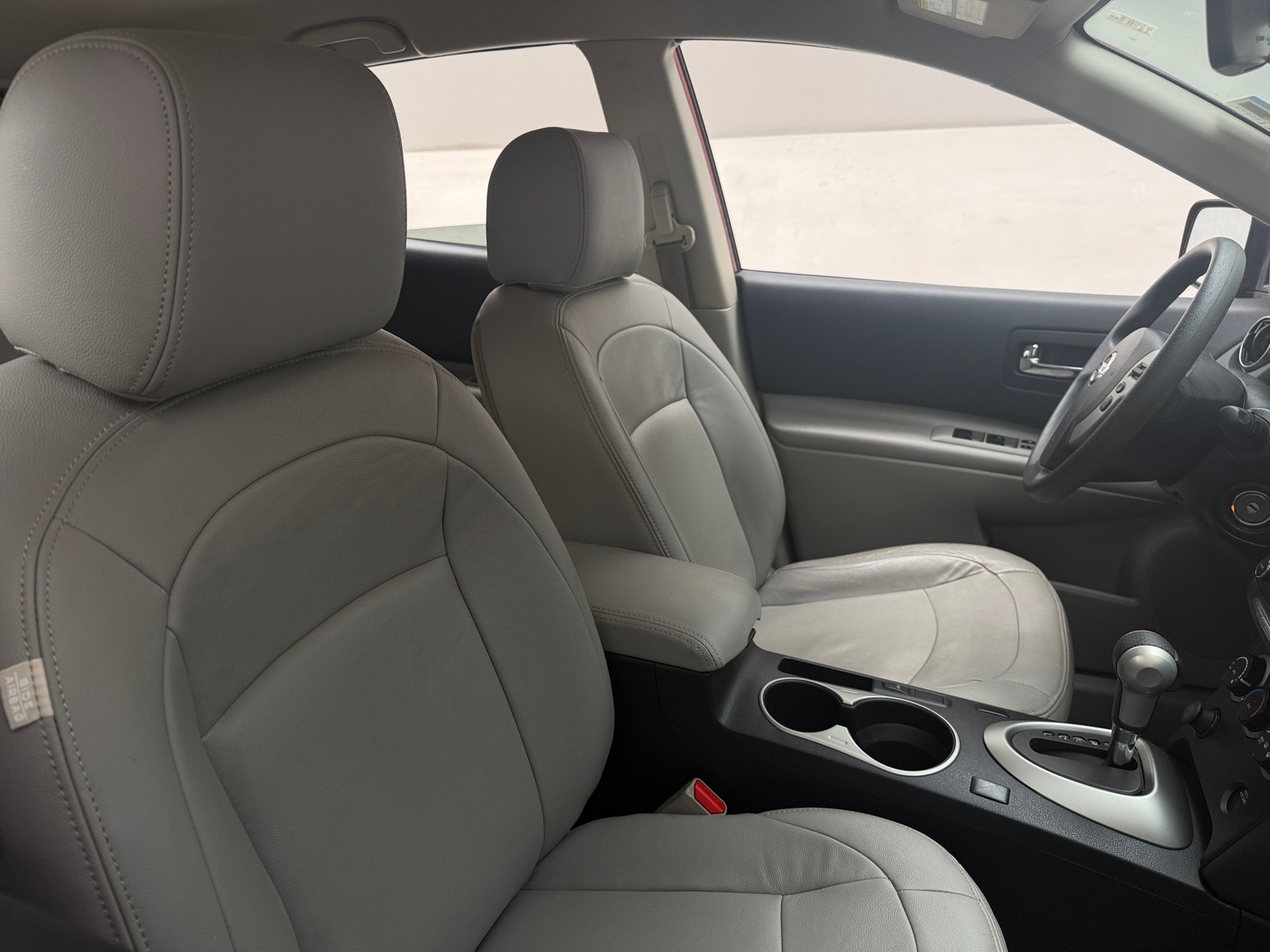 Thumbnail: 2013 Nissan Rogue - 2