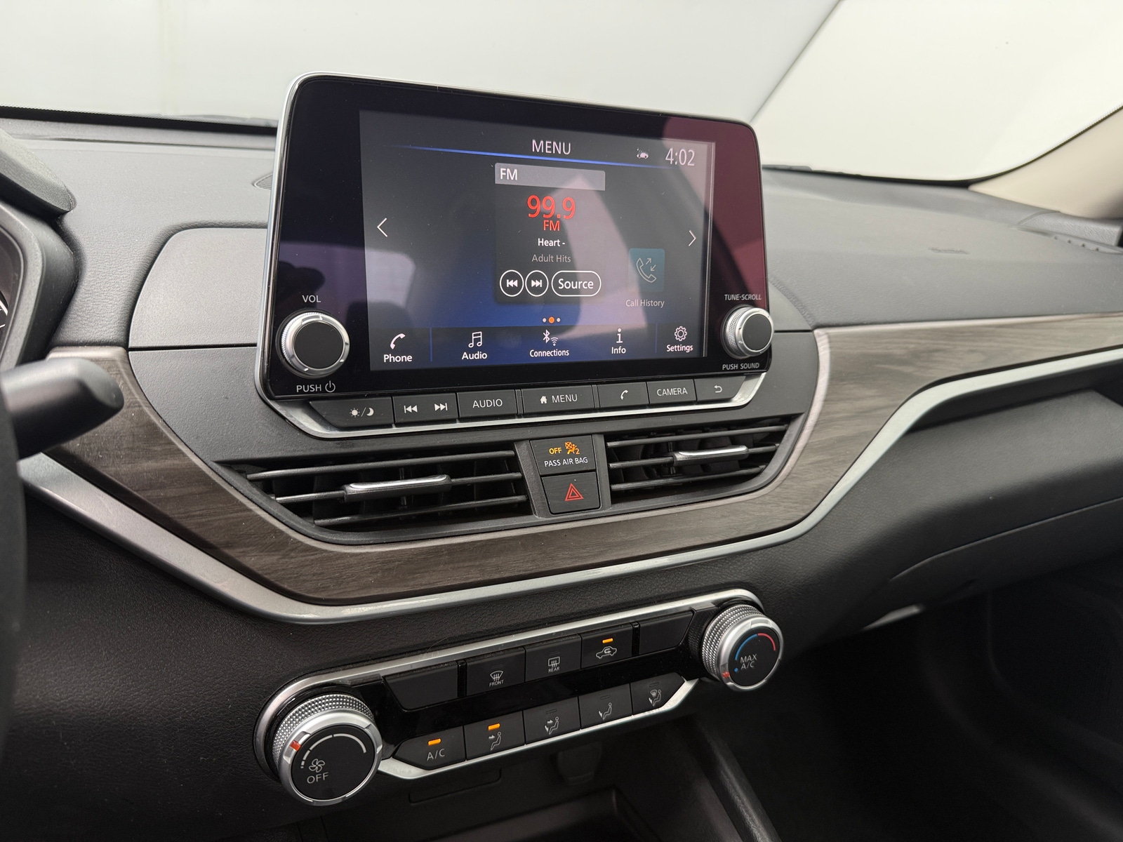 Thumbnail: 2025 Nissan Altima - 4