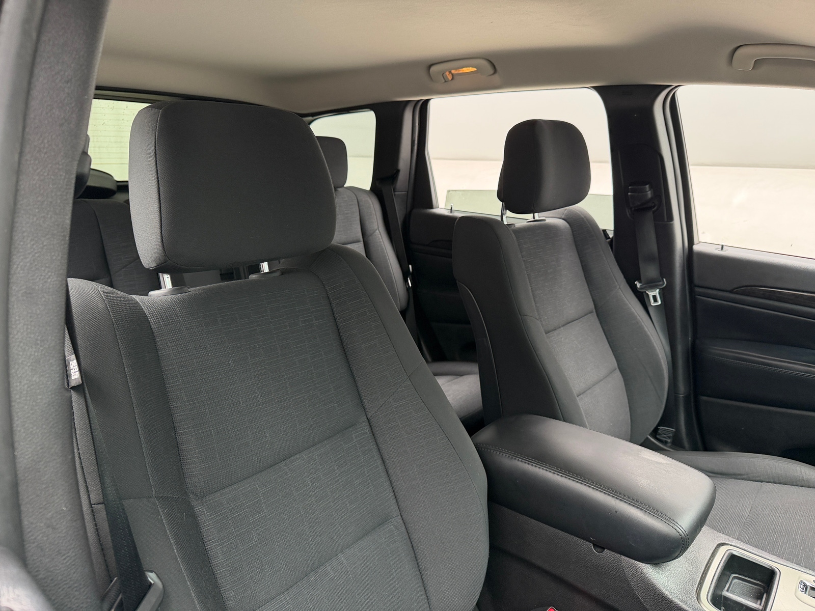Thumbnail: 2013 Jeep Grand Cherokee - 2