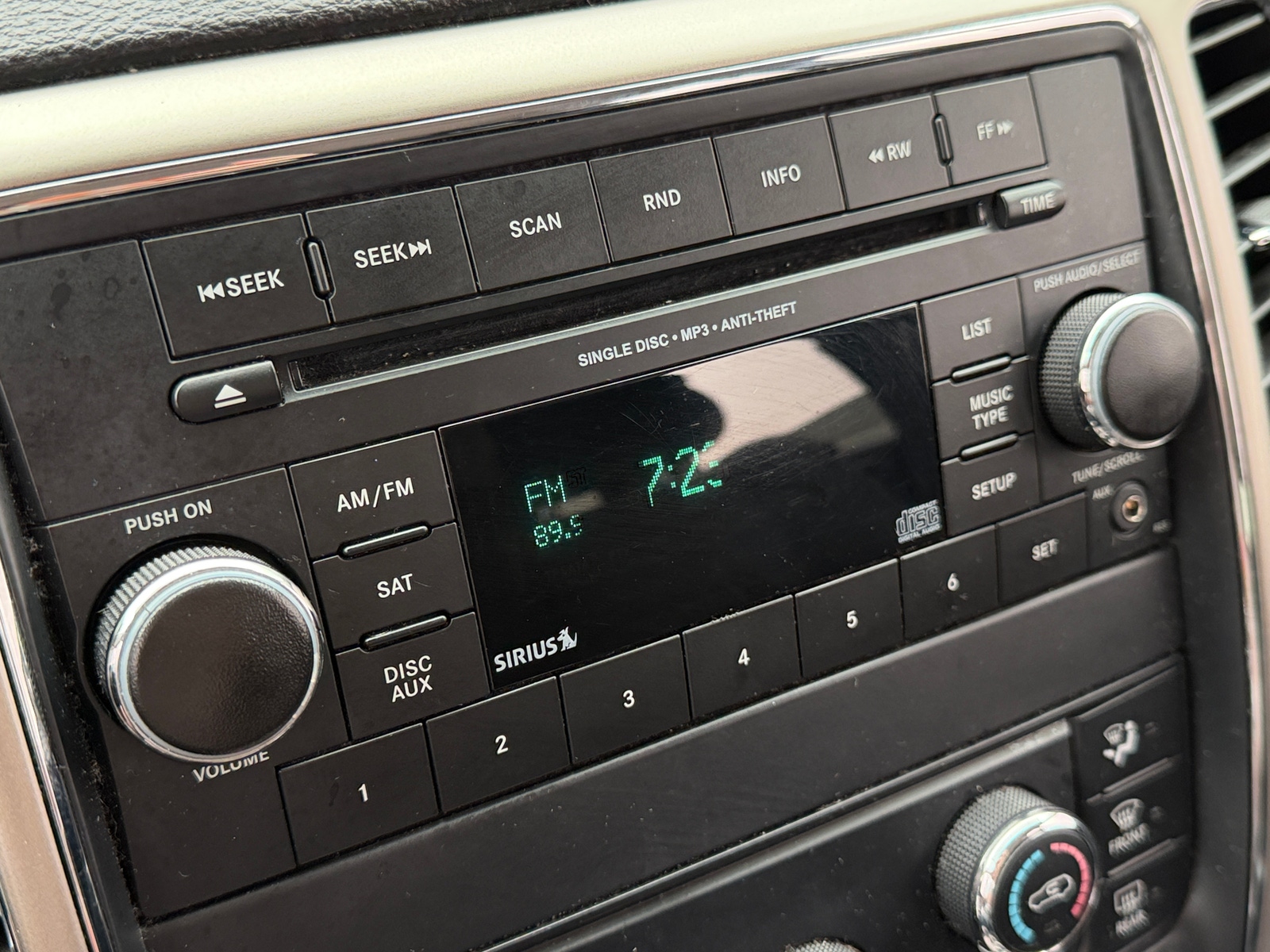 Thumbnail: 2013 Jeep Grand Cherokee - 4