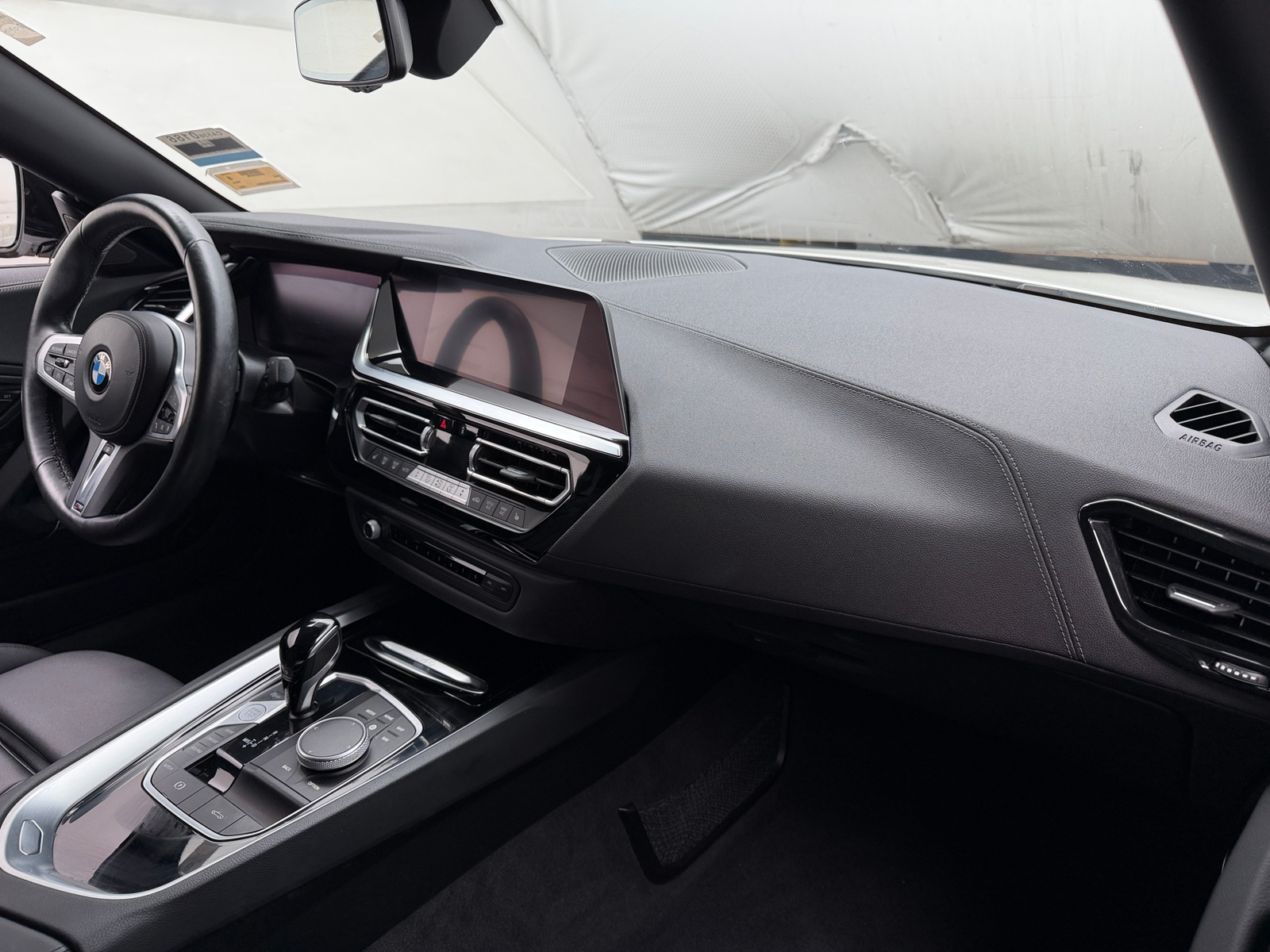 Thumbnail: 2023 BMW Z4 - 2