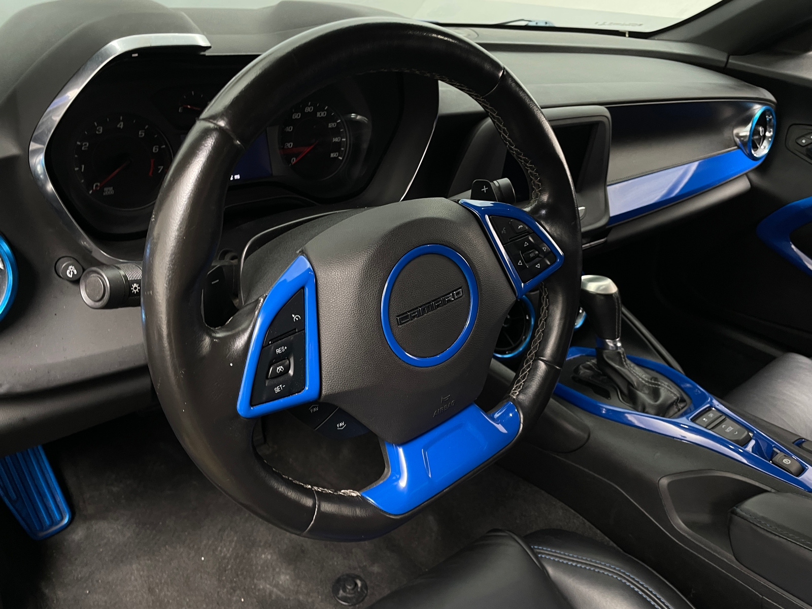 Thumbnail: 2020 Chevrolet Camaro - 4