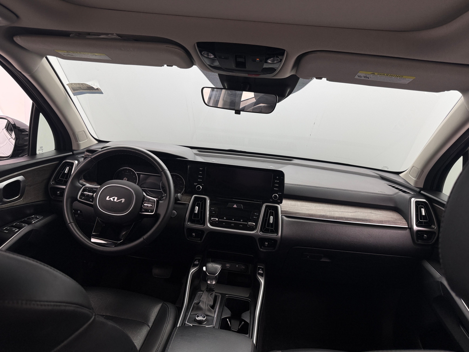 Thumbnail: 2022 Kia Sorento - 2