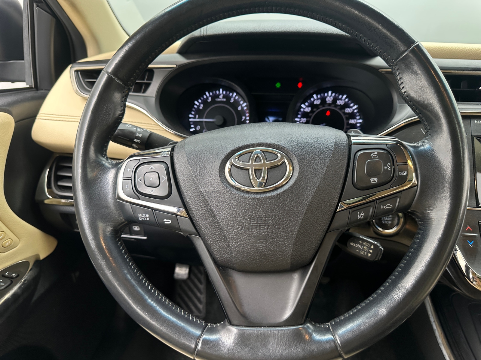 Thumbnail: 2018 Toyota Avalon - 4