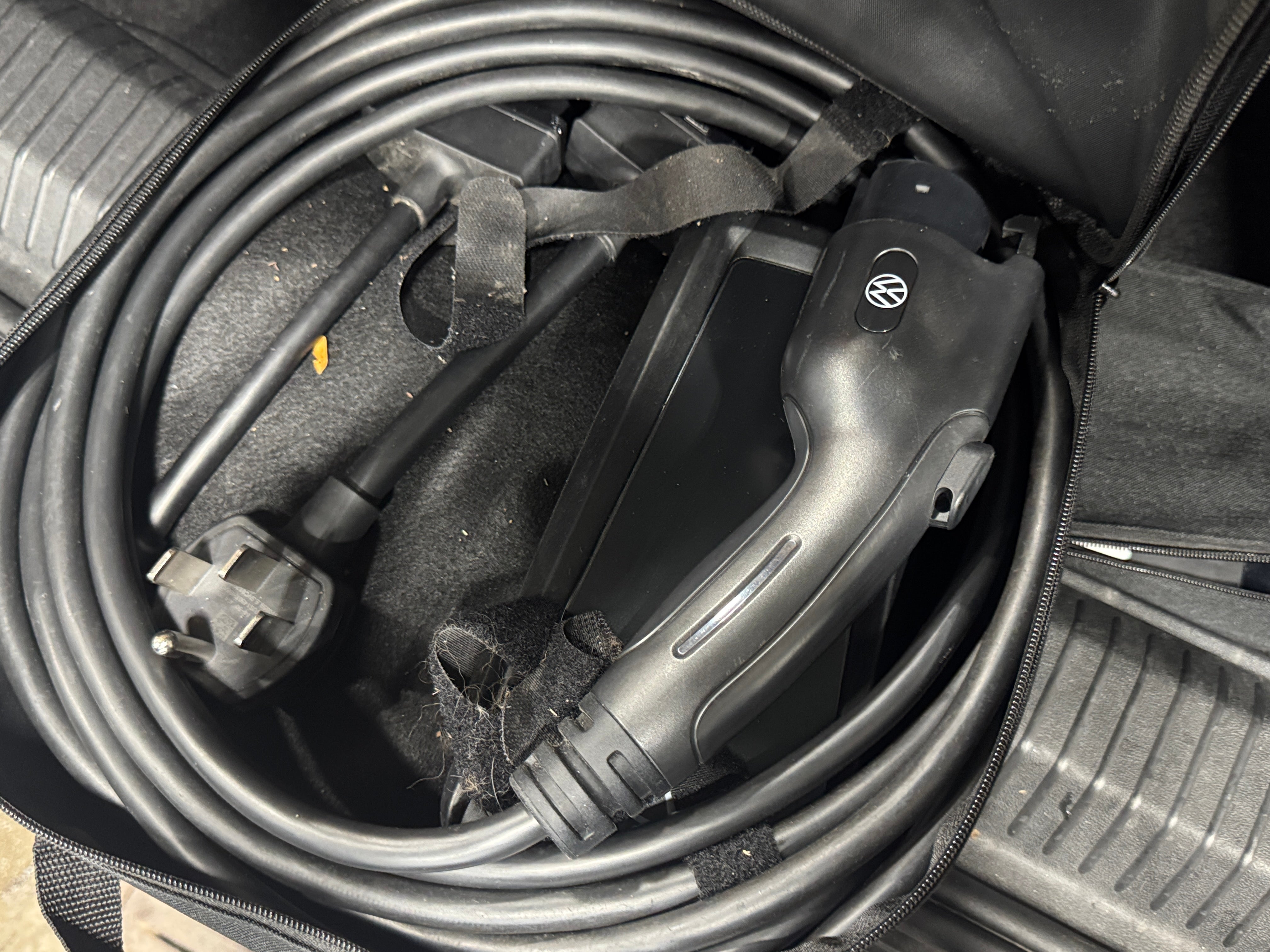 Used 2023 Volkswagen ID.4 PRO S with VIN 1V2GNPE86PC002639 for sale in Auburn, WA