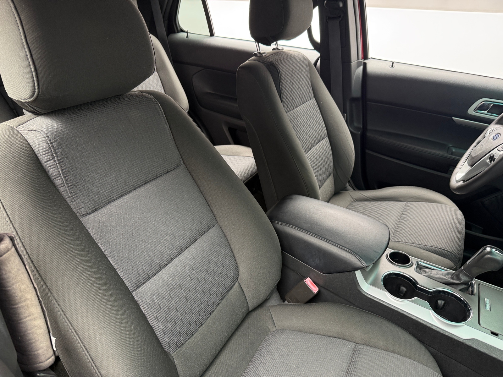 Thumbnail: 2014 Ford Explorer - 2