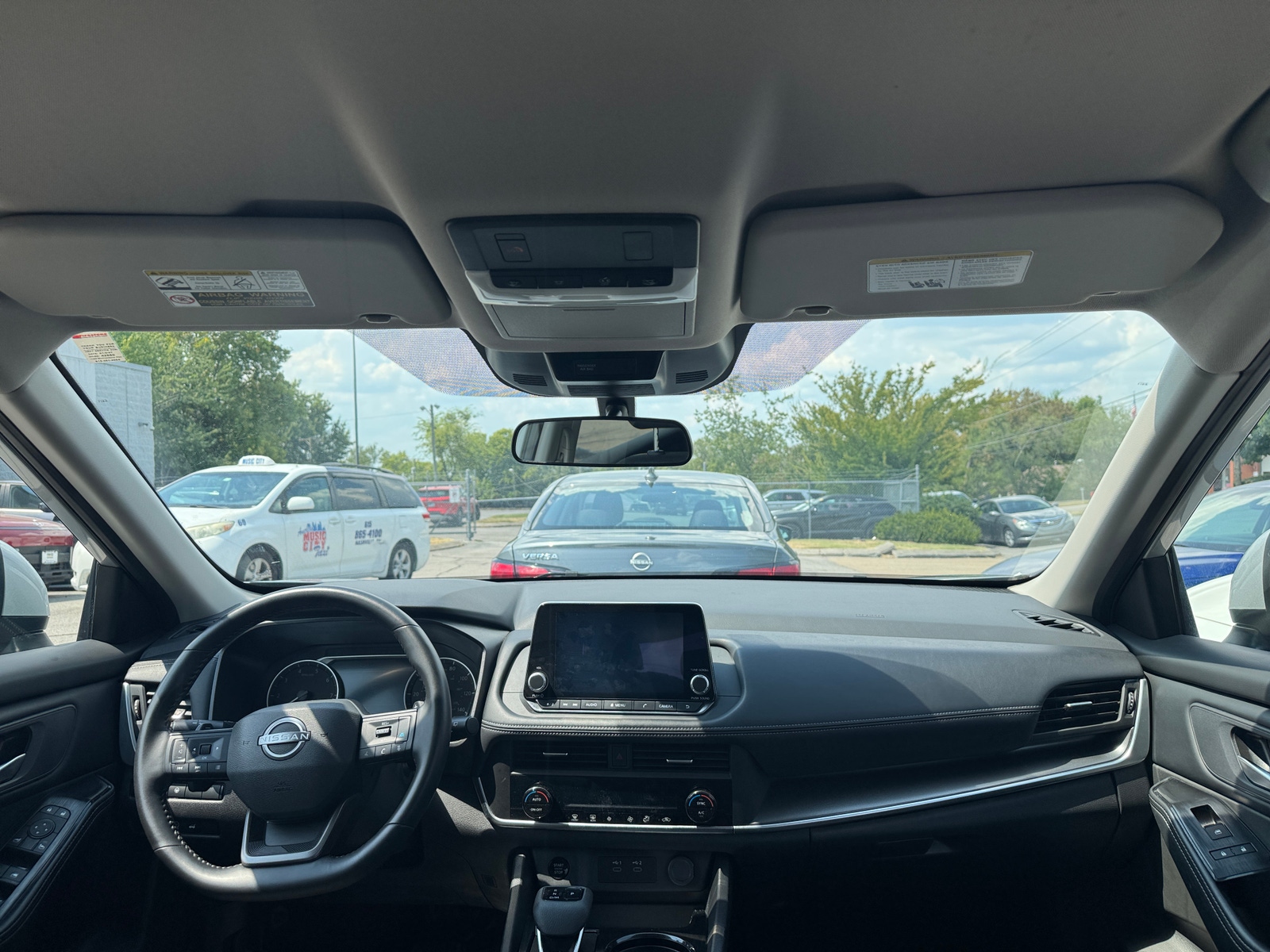 Thumbnail: 2025 Nissan Rogue - 3