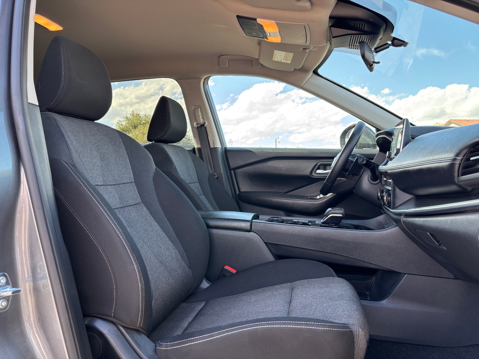 Thumbnail: 2025 Nissan Rogue - 2