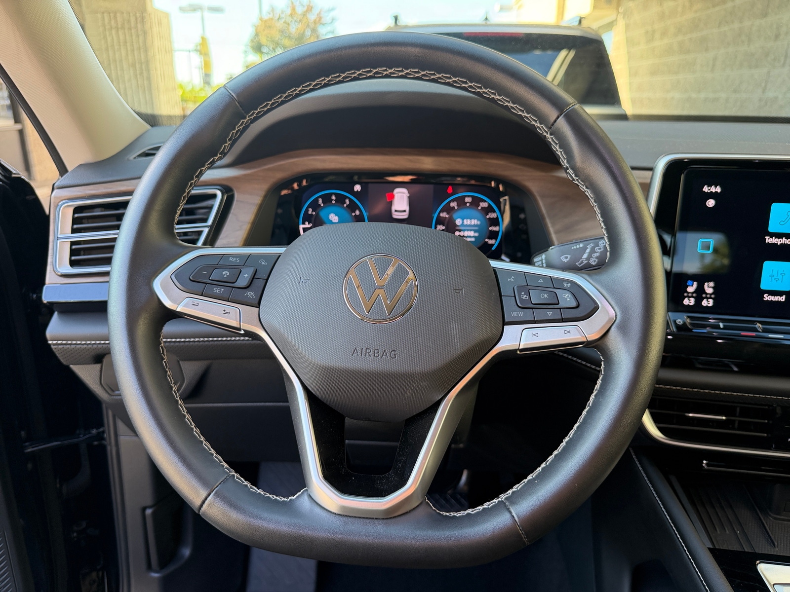 Thumbnail: 2026 Volkswagen Atlas - 5