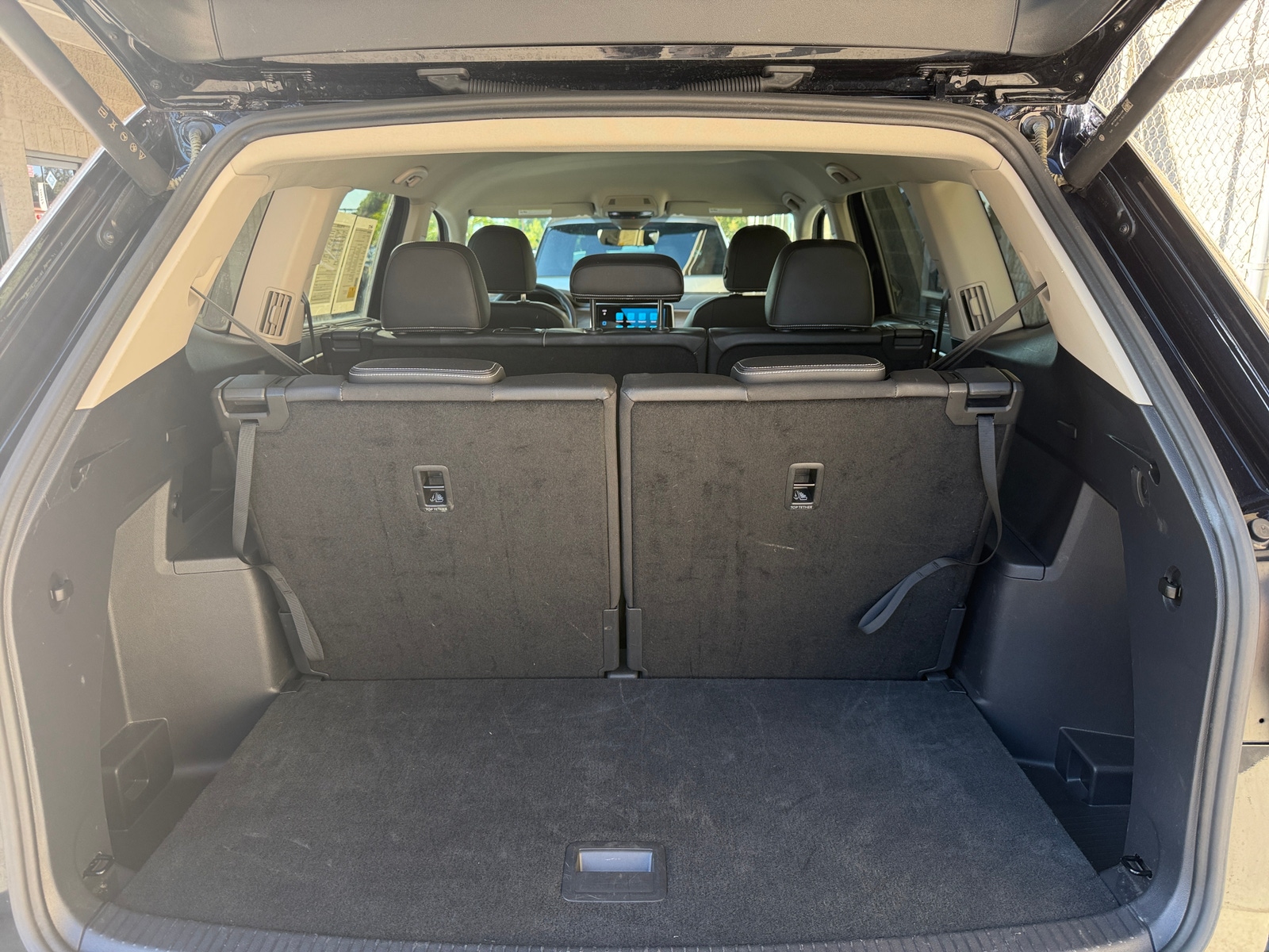Thumbnail: 2026 Volkswagen Atlas - 7