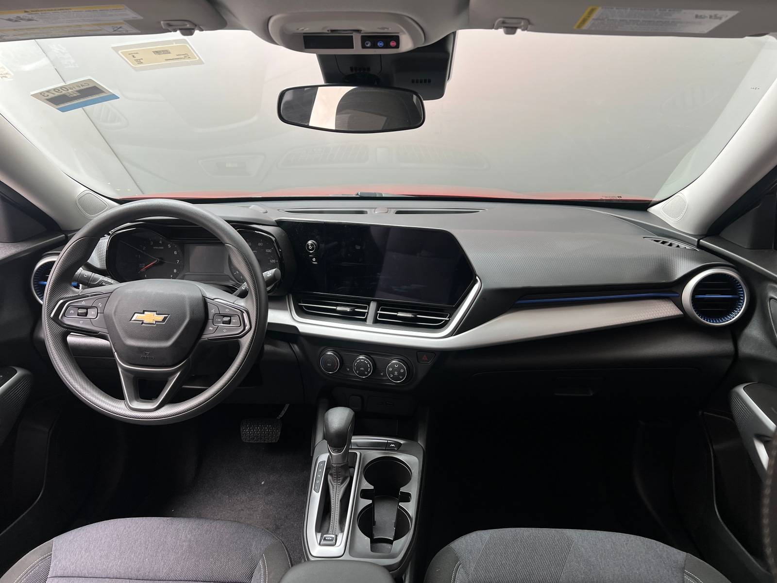 Thumbnail: 2024 Chevrolet Trax - 3
