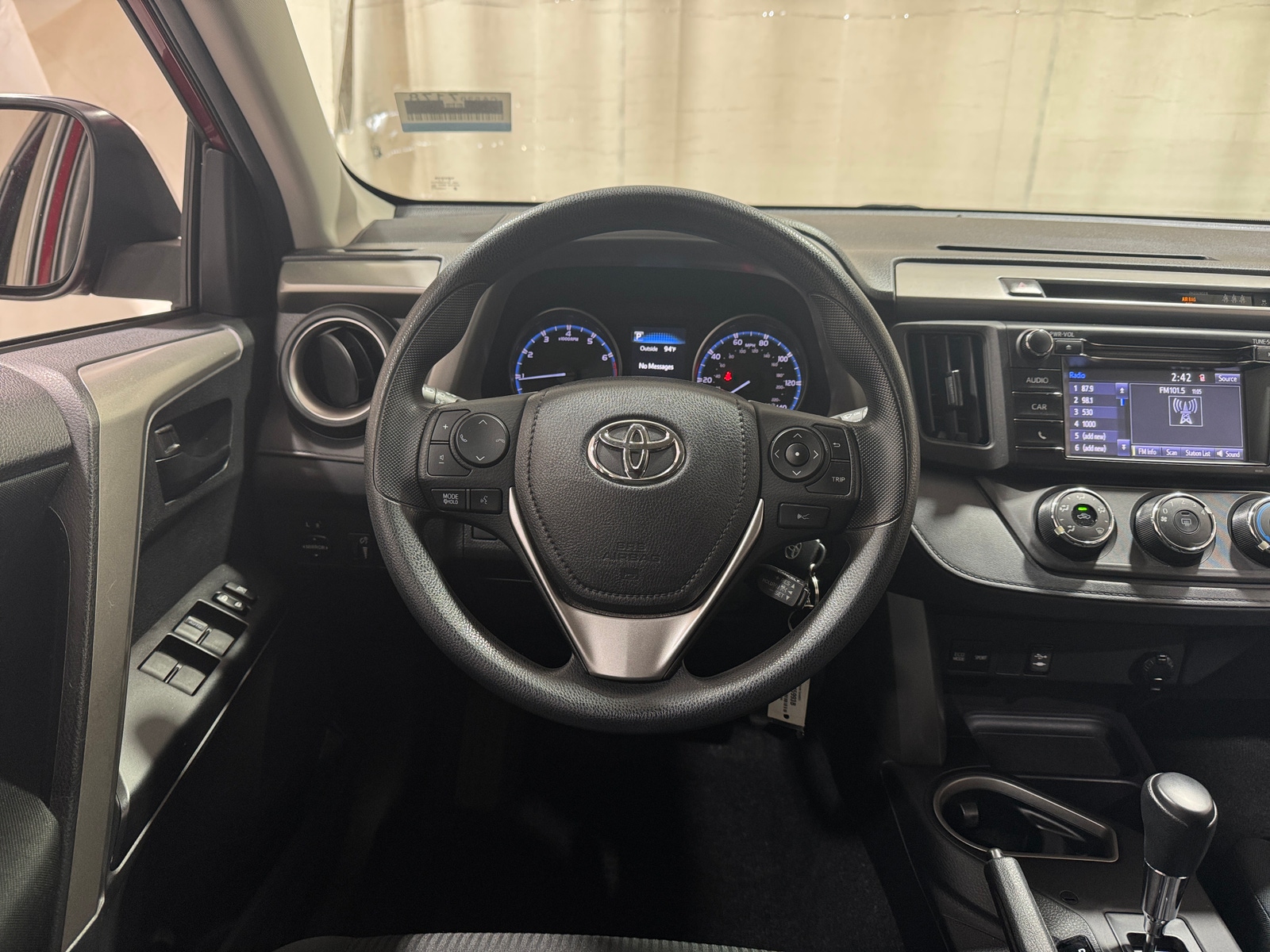 Thumbnail: 2018 Toyota RAV4 - 5