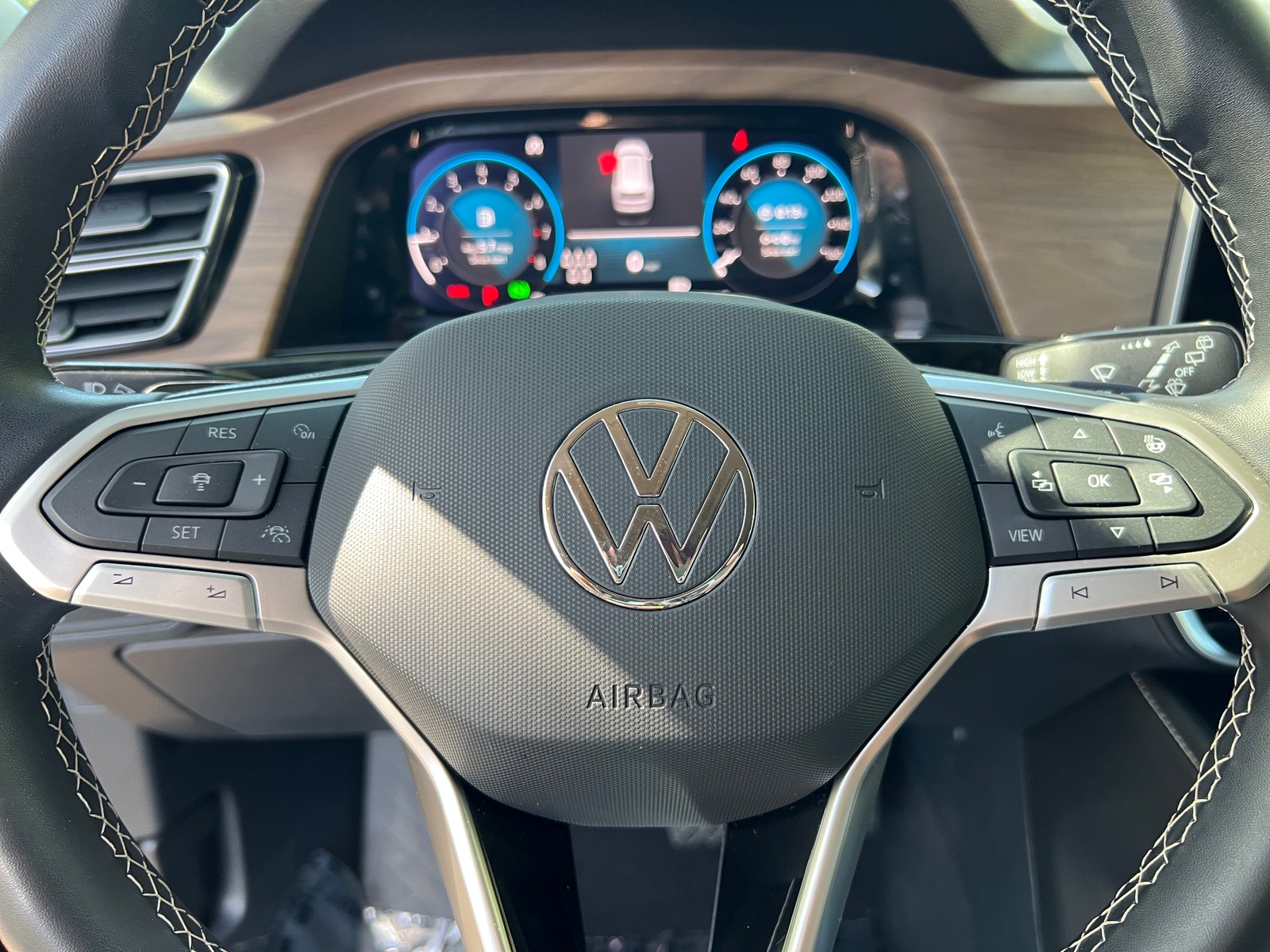 Thumbnail: 2026 Volkswagen Atlas - 4